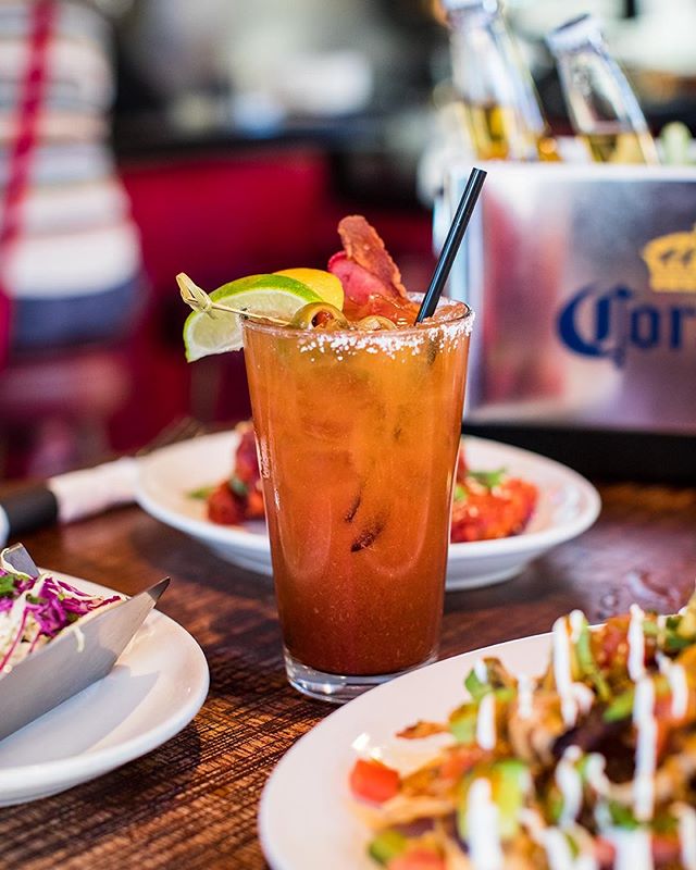 It's officially football season... which also means 'it's totally acceptable to have a bloody mary at 8am' season 🥤
.
#footballsunday #bloodymary #cafebernardo #eatersacramento #exploresacramento #eatsacramento #sacfarm2fork #igersac #sacfoodie #sac