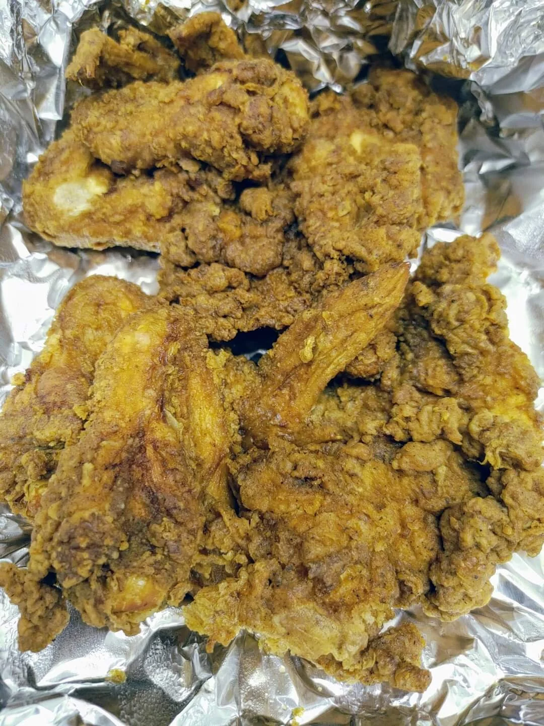 Taz’s Finger Lickin’ Chicken, Fried to Order