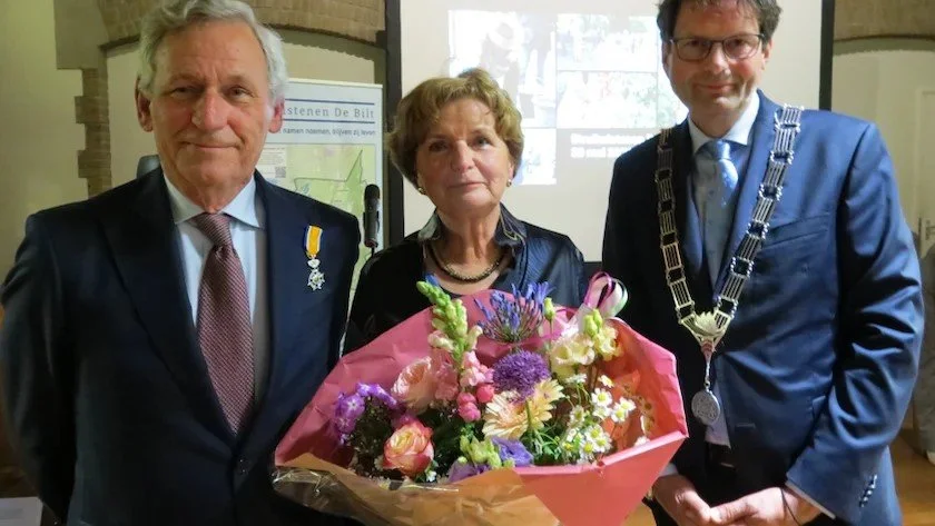 Koninklijke onderscheiding voor bestuurslid Stichting Struikelstenen De Bilt, Evert Theunissen!