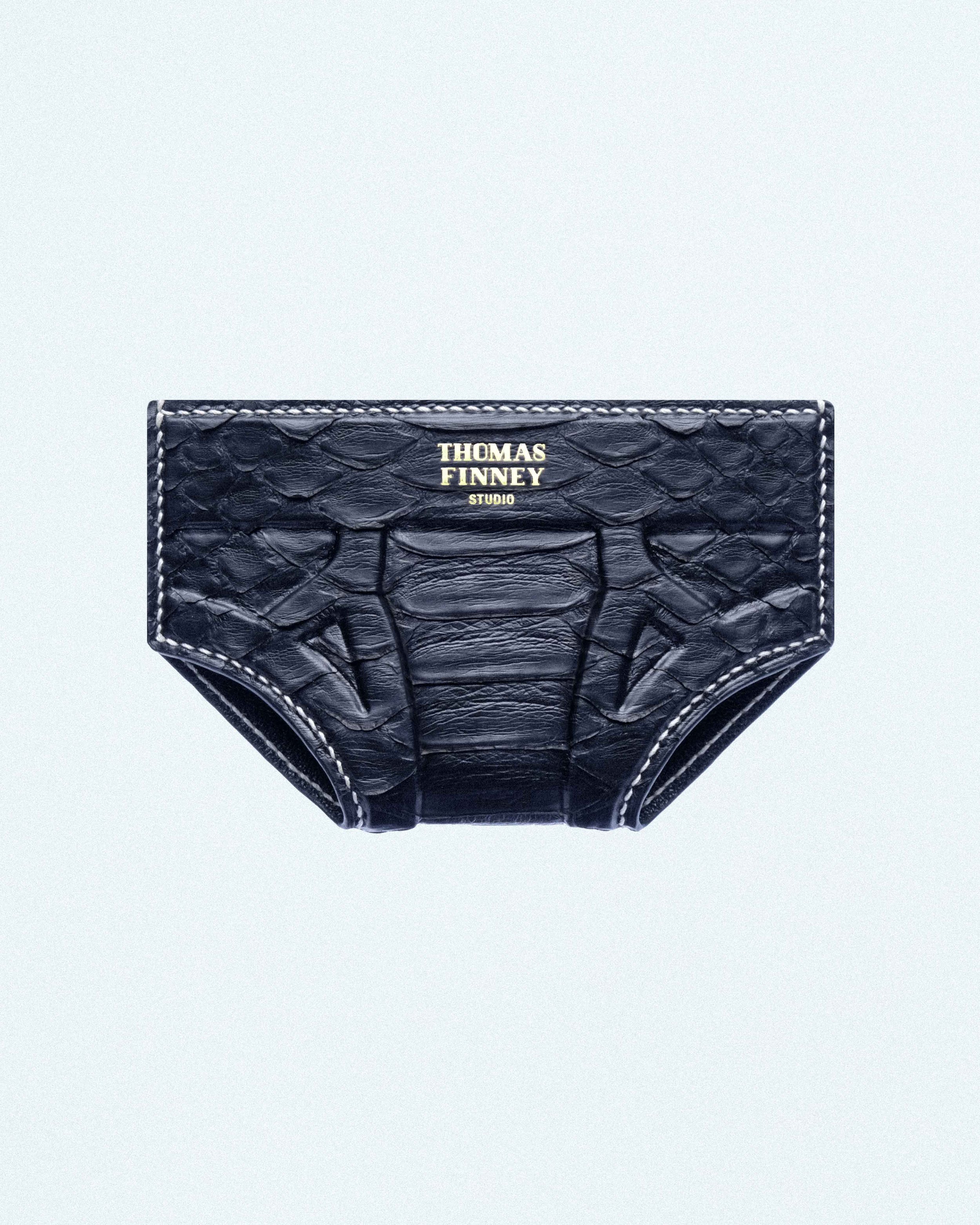BRIEF CARD CASE IN BLACK TRAPUNTO PYTHON-1.jpg
