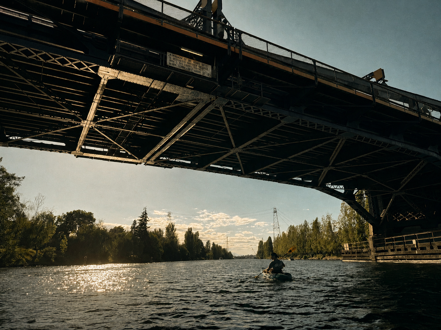 Fremont-Bridge-Kayak.png