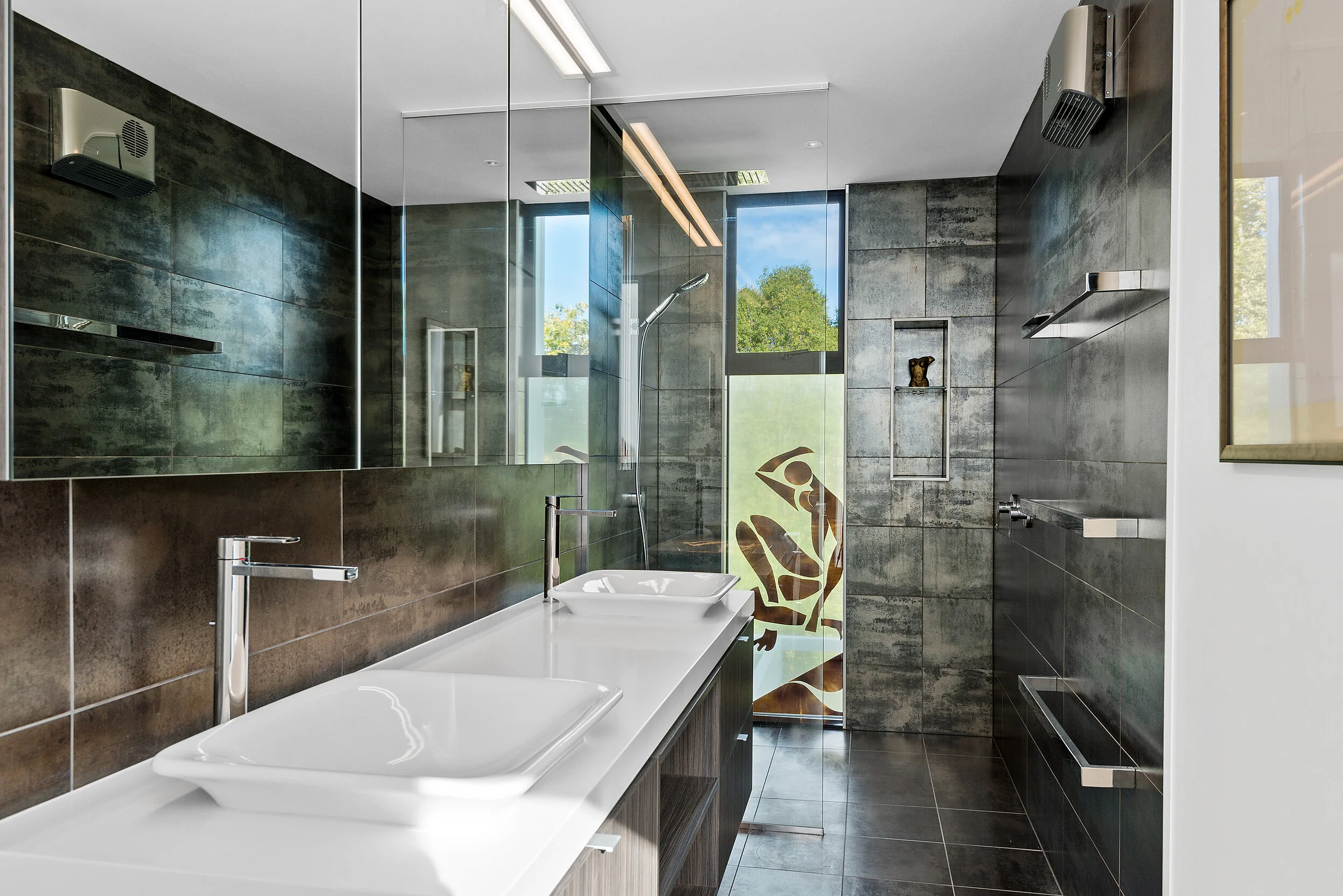 CB-7875-1-8-026 Bath.jpg