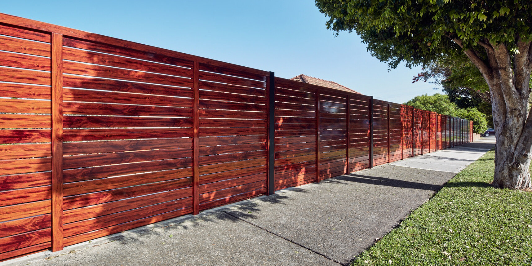 knotwood aluminium balustrade rated fencing install Green fox Metals