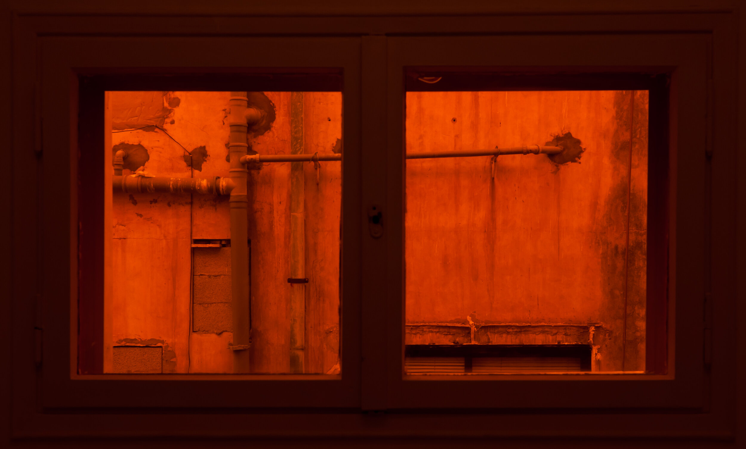 _Orange window 1.jpg