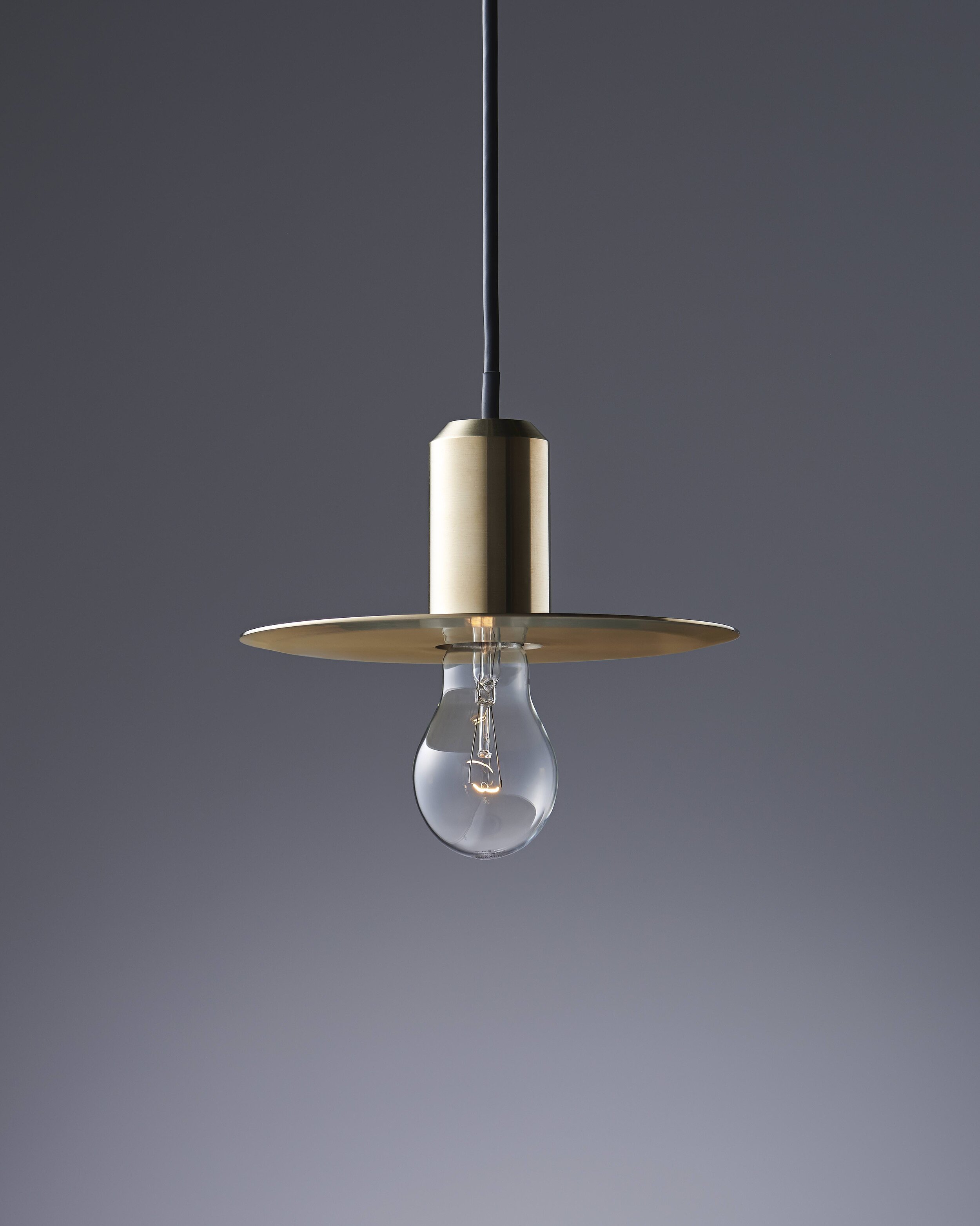 new-light-pottery-interior-design-idreit-bullet-flat-shade-190-brass-s.jpg