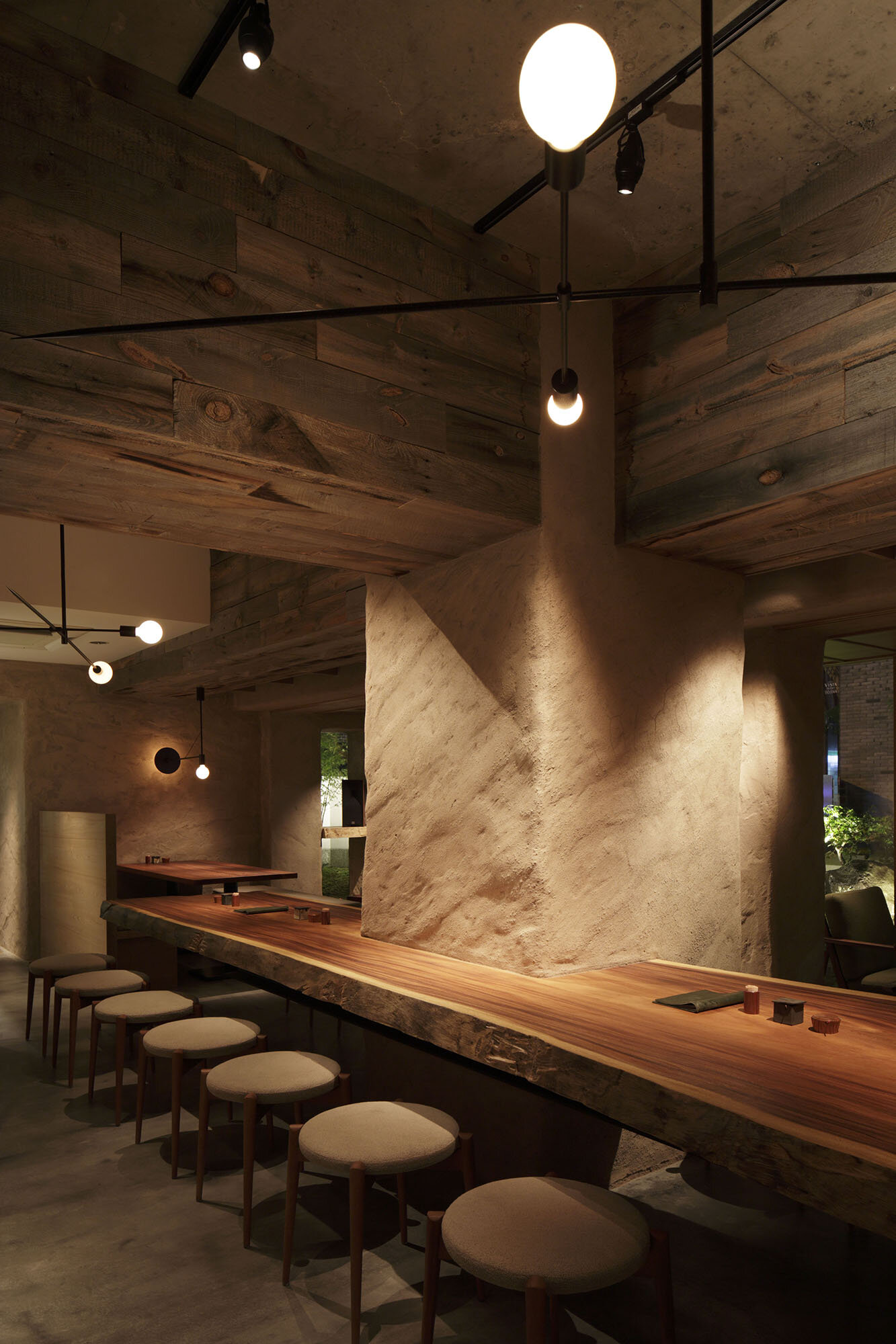 design-ground-55-shuhari-dojima-restaurant-interior-design-idreit-19.jpg