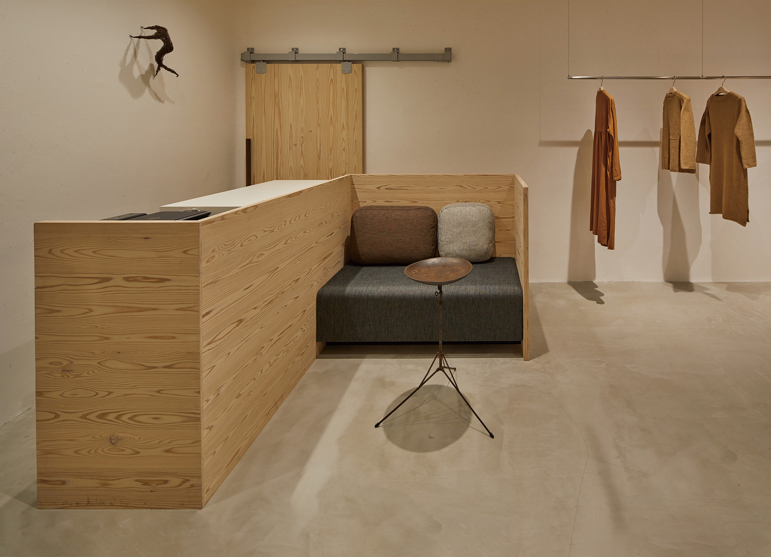 koizumi-studio-plantation-aoyama-fashion-store-interior-design-idreit-16.jpg