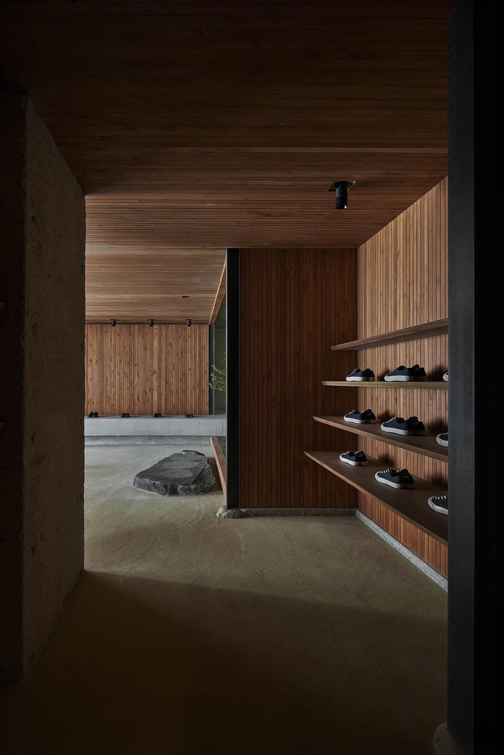 toru-shimokawa-architects-also-moonstar-interior-design-magazine-idreit-19.jpg
