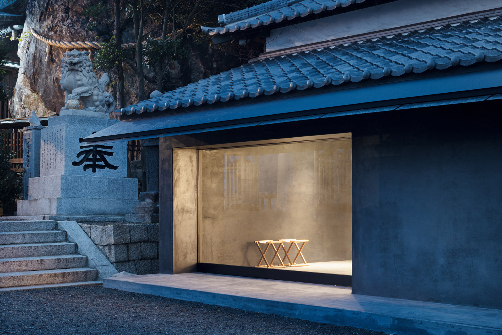 about-tadahiro-butsugan-mekari-jinja-shrine-interior-design-magazine-idreit-011.jpg
