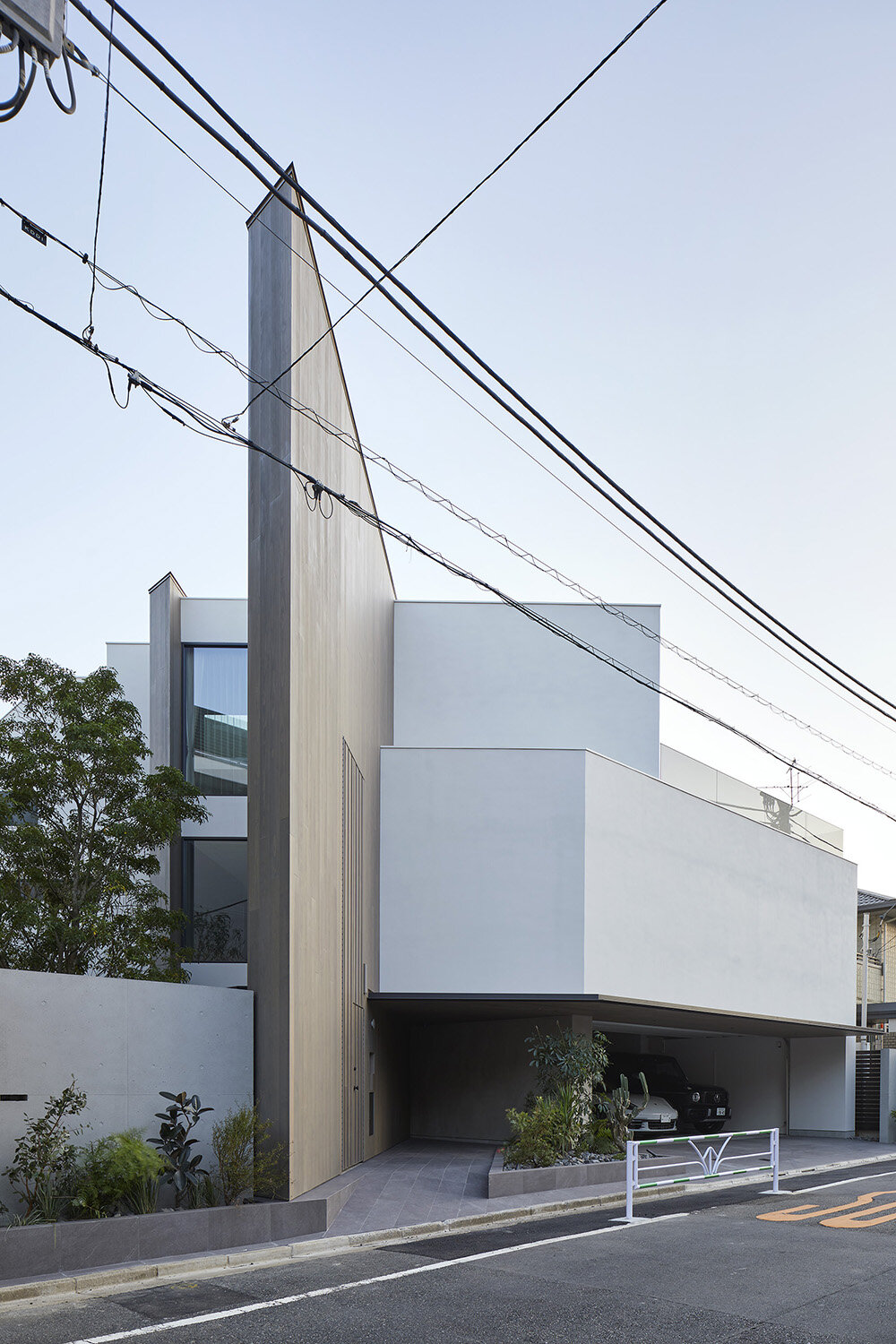  Exterior design of ‘Shoto S’, a residence designed by Japanese architecture design studio SINATO led by Chikara Ono, in Shibuya, Tokyo. 