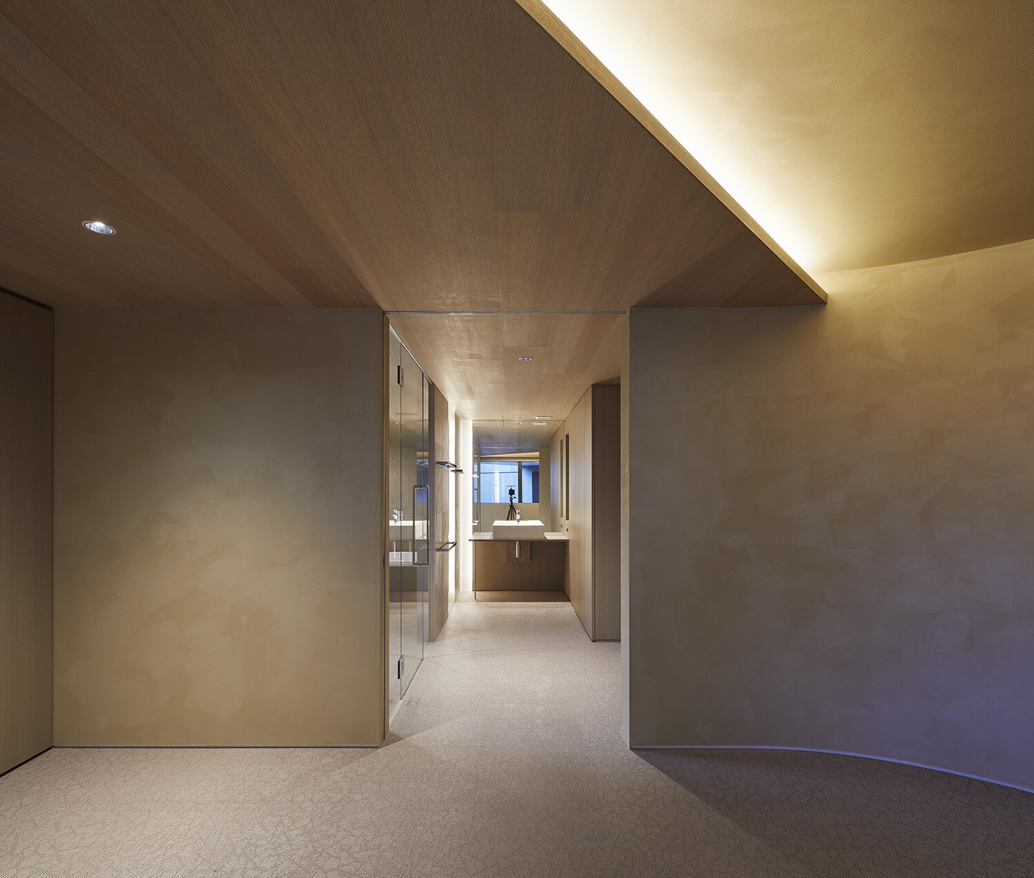  2nd floor interior with textured materials of ‘Shoto S’, a residence designed by Japanese architecture design studio SINATO led by Chikara Ono. 