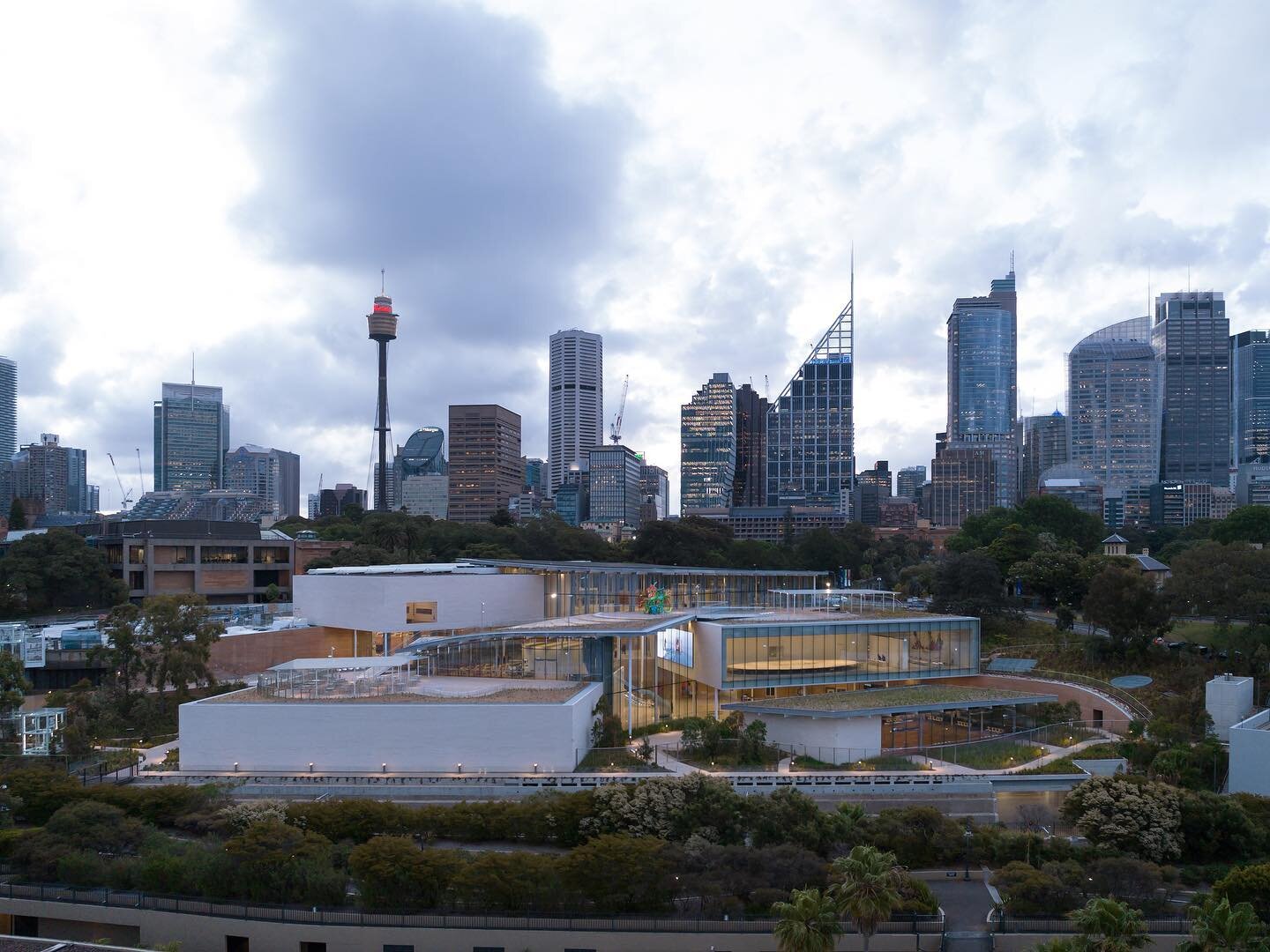 SANAA has designed Art Gallery of NSW/Sydney Modern Project in Sydney, Australia. 
Photography : Keiko Chiba/Nacasa &amp; Partners

妹島和世さんと西沢立衛さん率いるSANAAによるシドニーのArt Gallery of NSW/Sydney Modern Project

Discover more on our online magazine IDREIT!

#