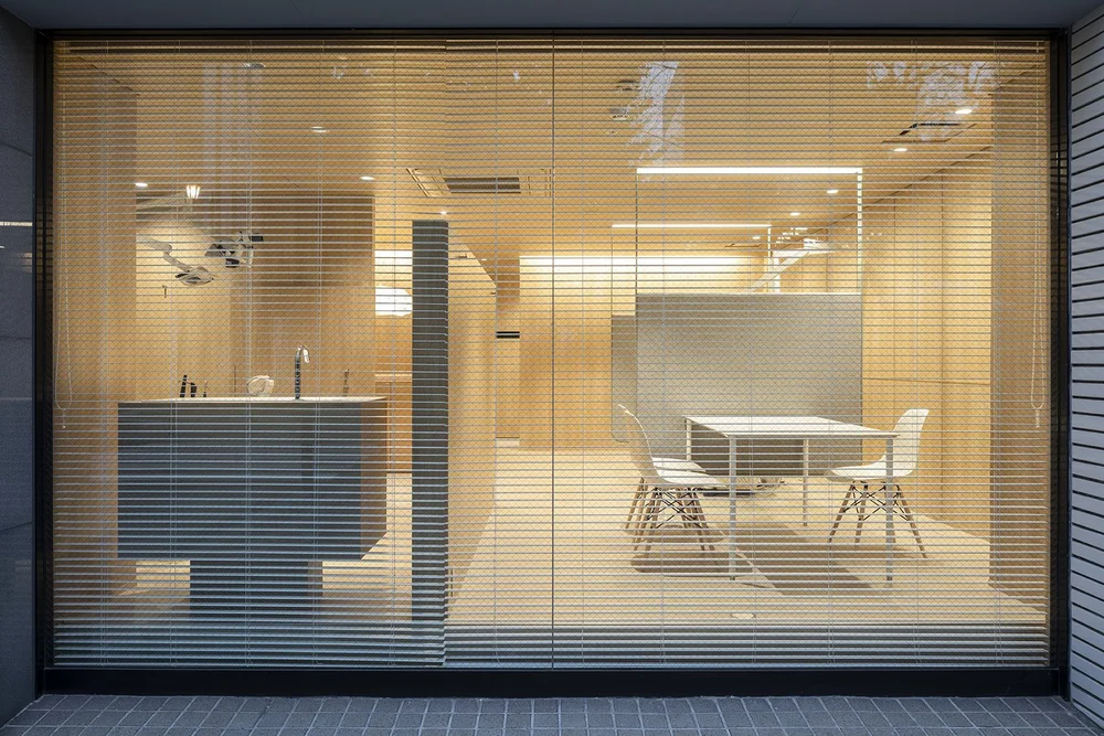 YOTSUYA DENTAL OFFICE by Joint Center — IDREIT® | interior design 