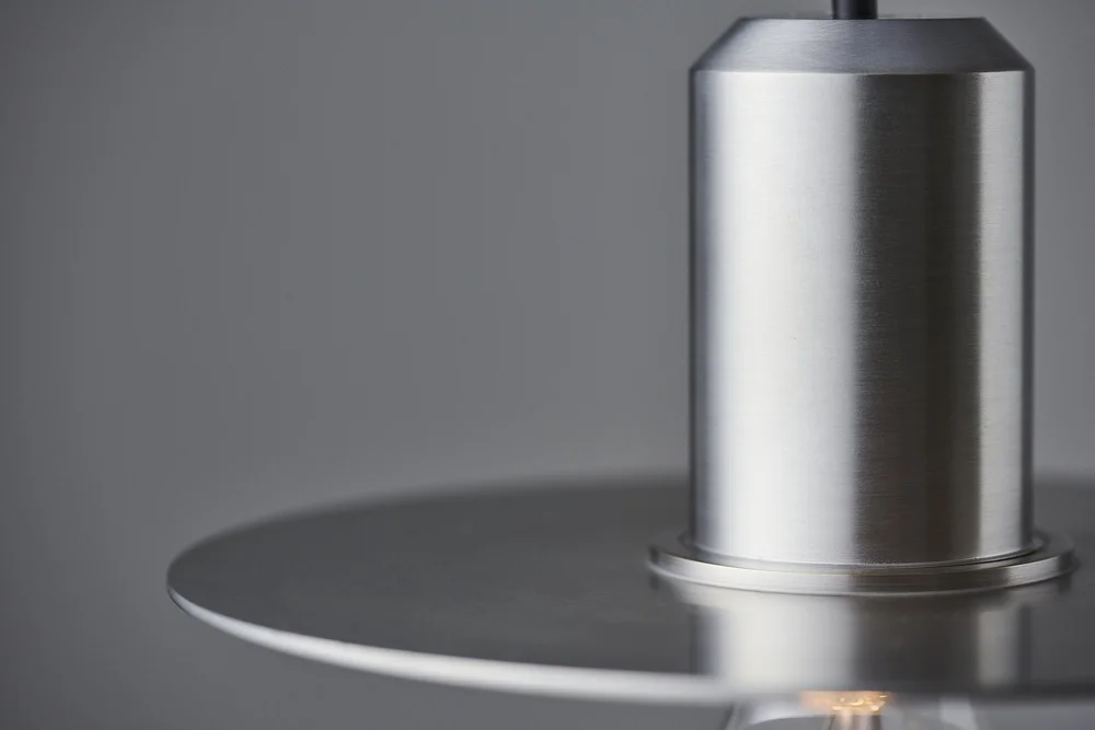 NEW LIGHT POTTERYのペンダント照明の限定モデル「Bullet tin  