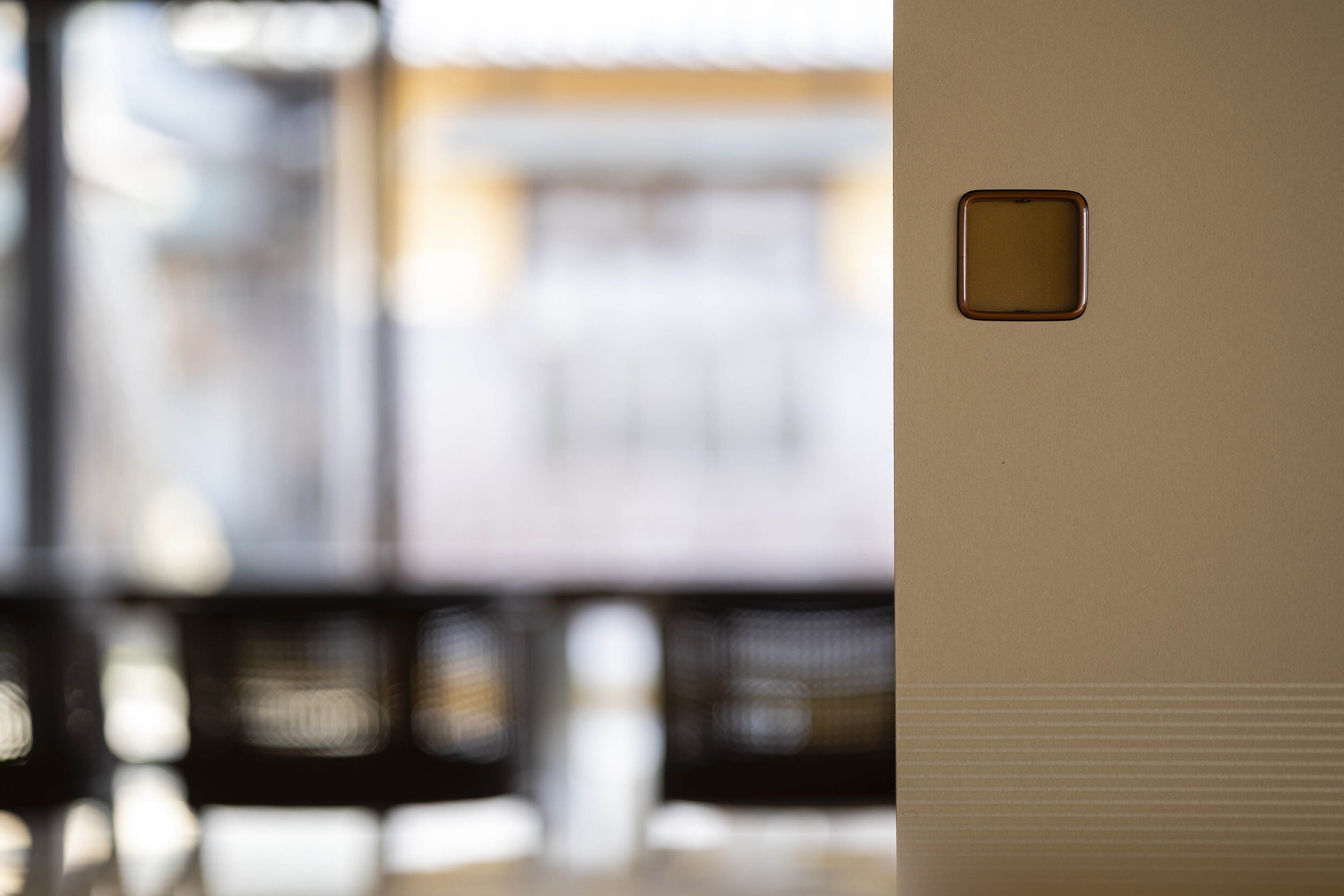 新素材研究所が改修のデザインを手掛けた「小田垣商店 本店」 — IDREIT® | interior design magazine