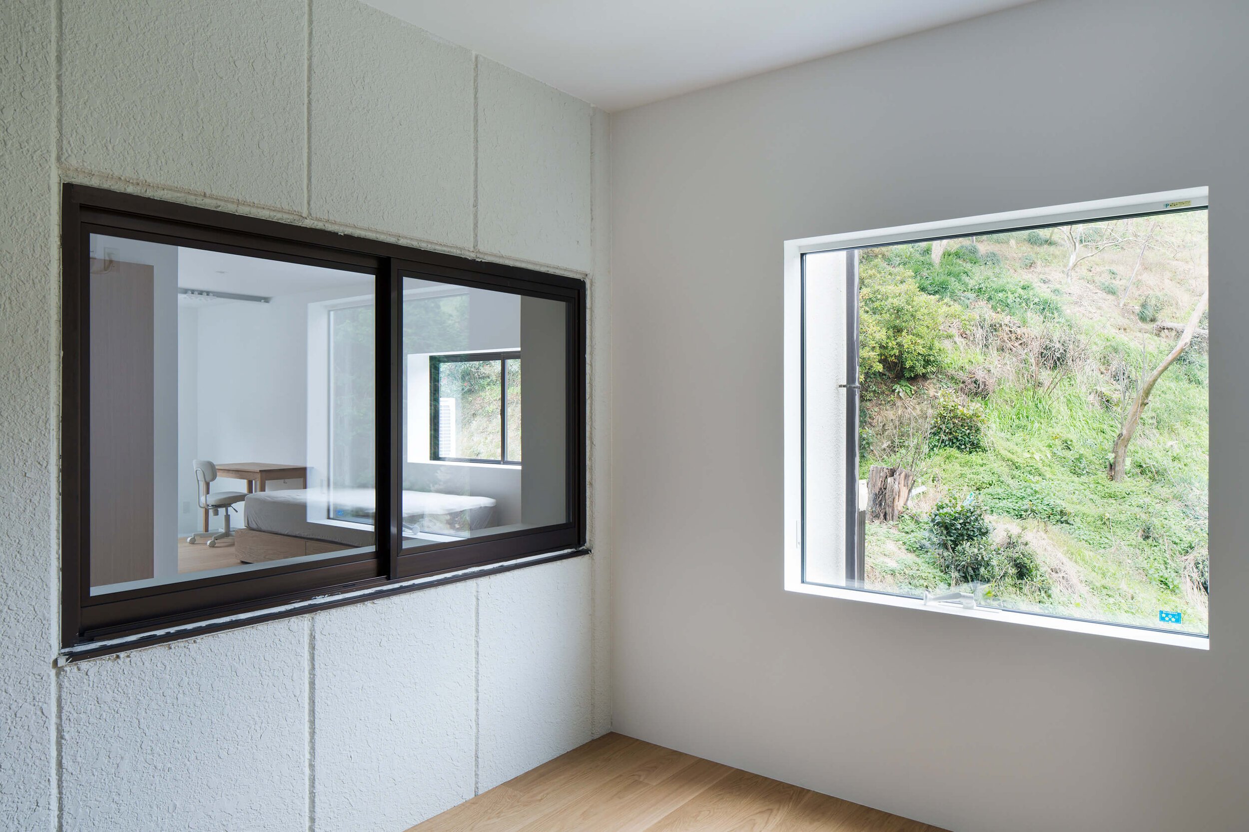 yusuke-seki-studio-house-in-nishiyoshino-interior-design-magazine-idreit-21t.jpg
