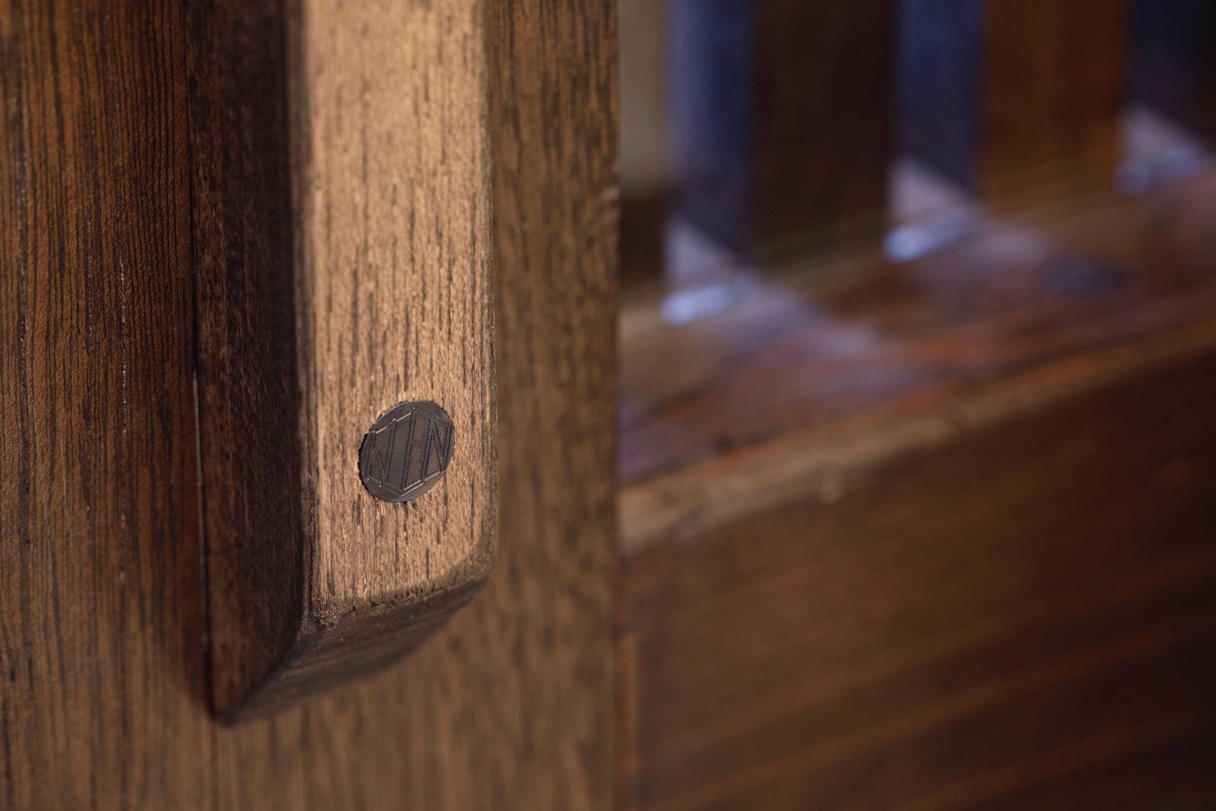  Kanomeがインテリアデザインを手掛けたKUONの蔵戸のハンドルのディテール 