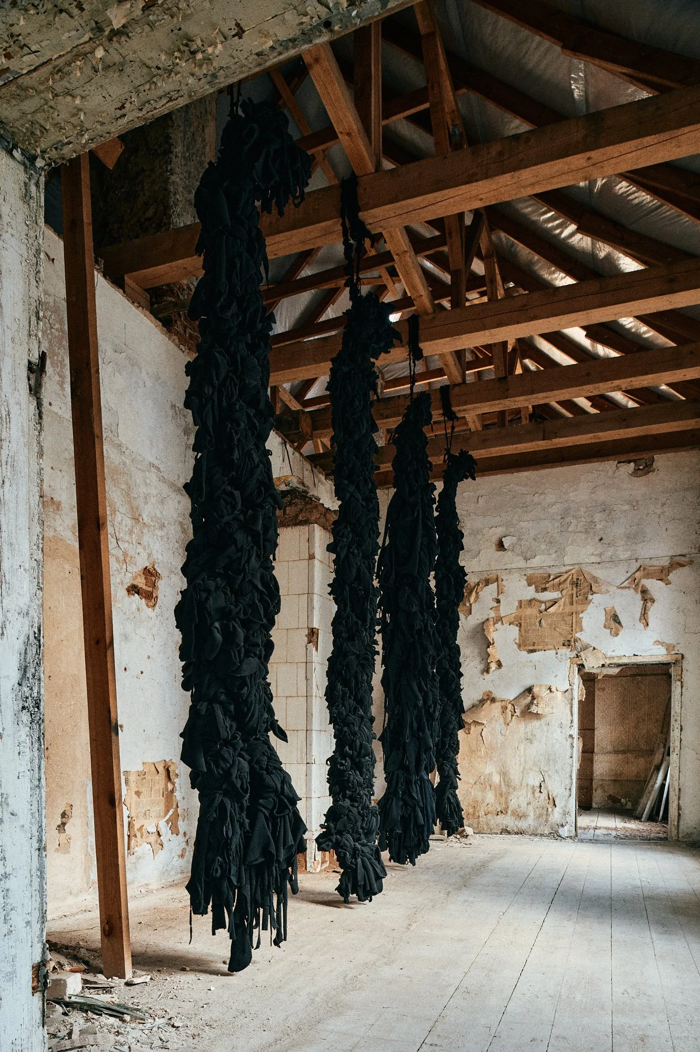 pan-projects-entwinedmatters-interior-design-magazine-idreit-085_YutaSawamura.jpg