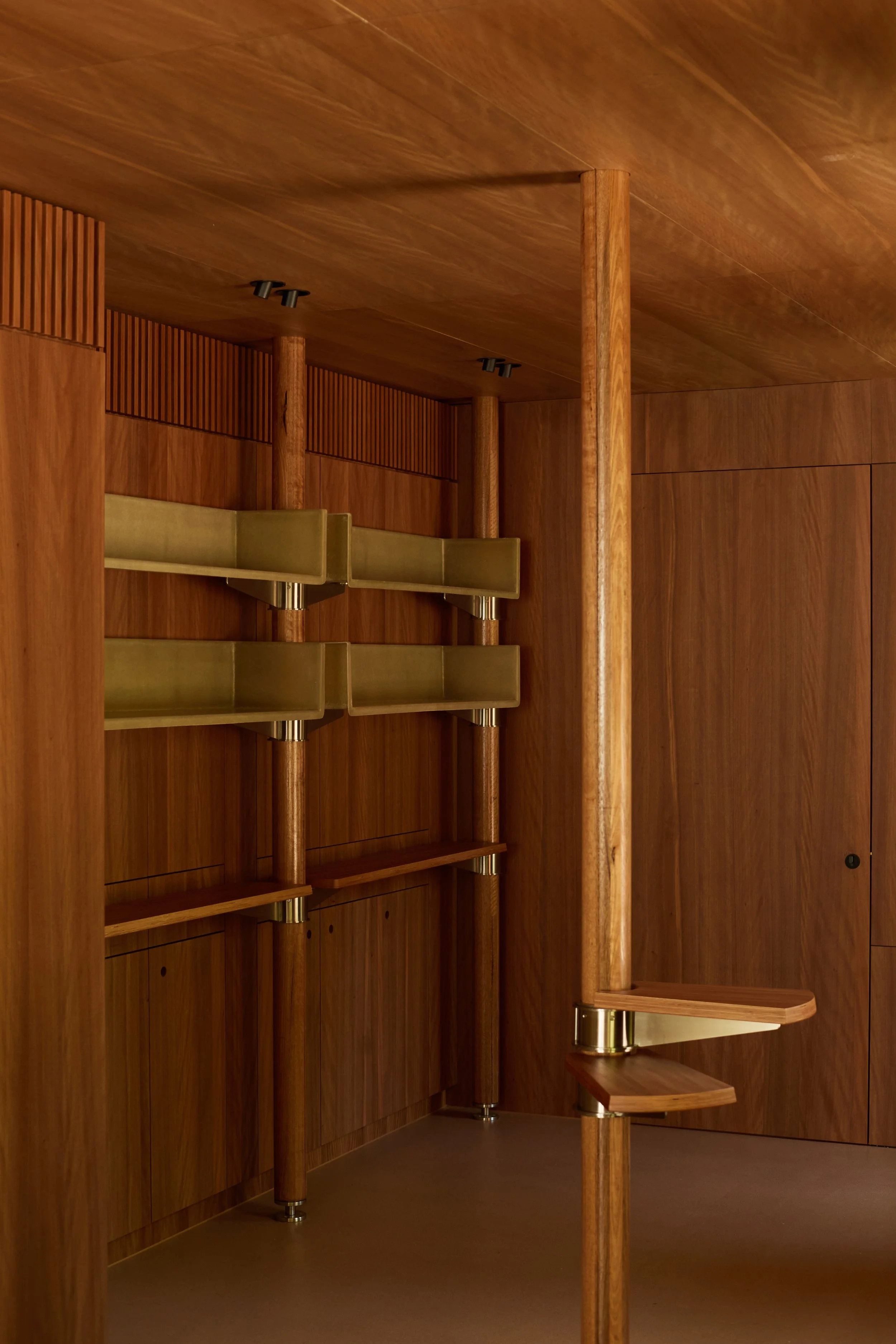 dion-hall-standingroom-carlton-10924-interior-design-magazine-idreit_TraianosPakioufakis.jpg