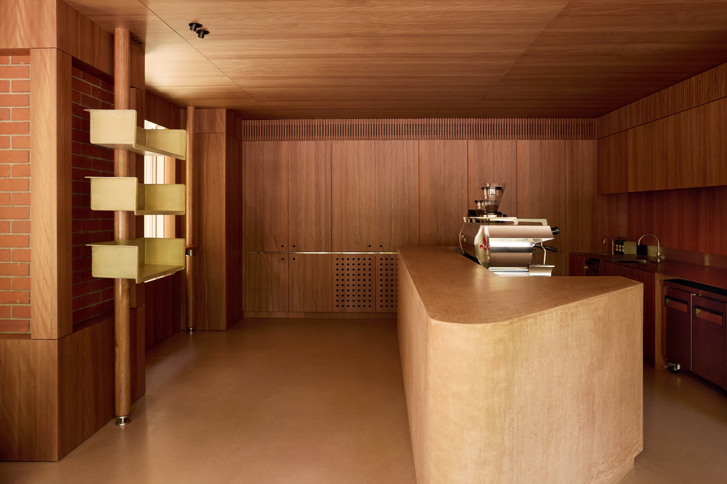 dion-hall-standingroom-carlton-10868a-interior-design-magazine-idreit_TraianosPakioufakis.jpg