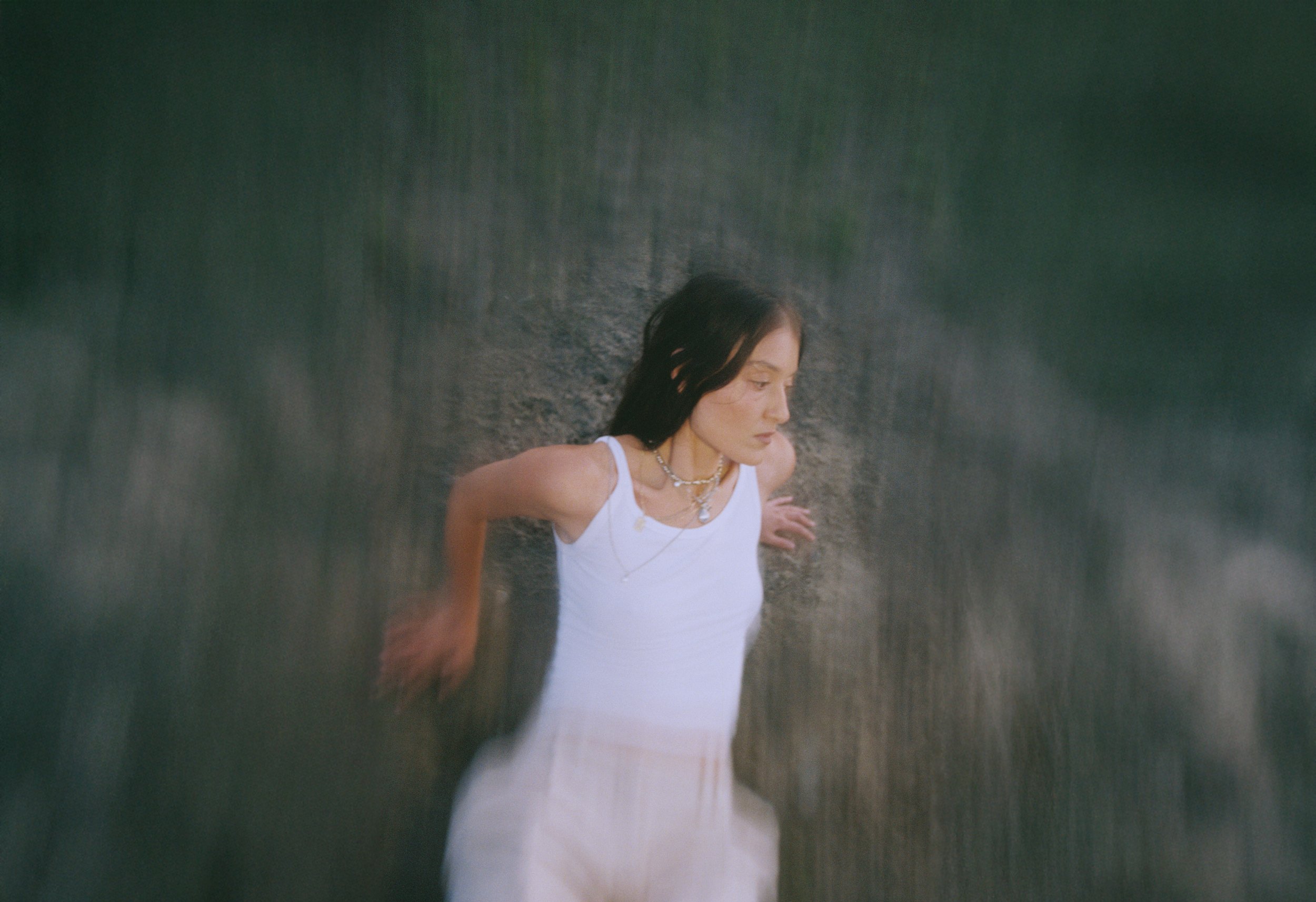 The Sound of Rain on Dust; Sonic landscapes with Milan Ring