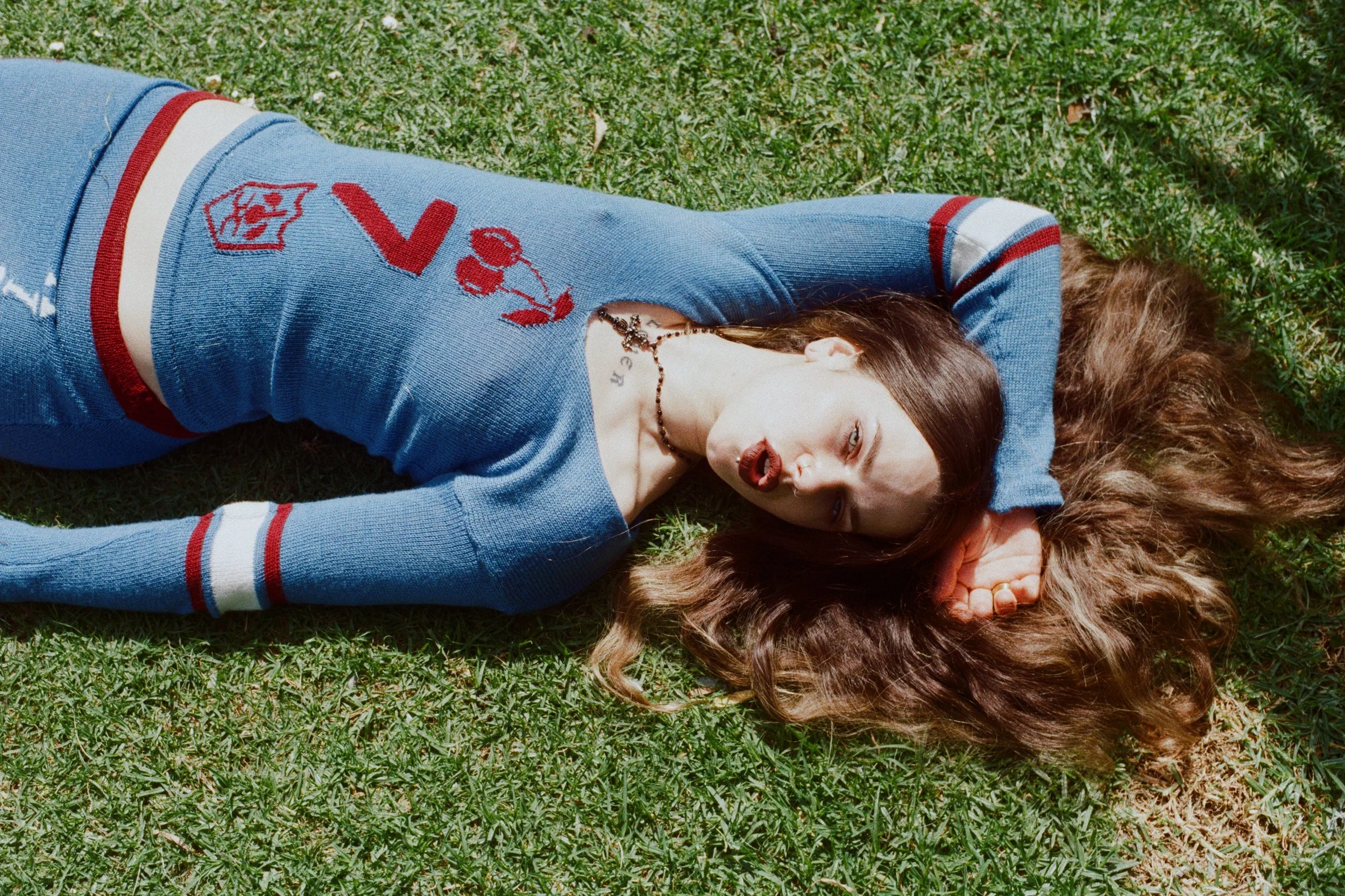 UNDER HER SPELL – Freak Slug