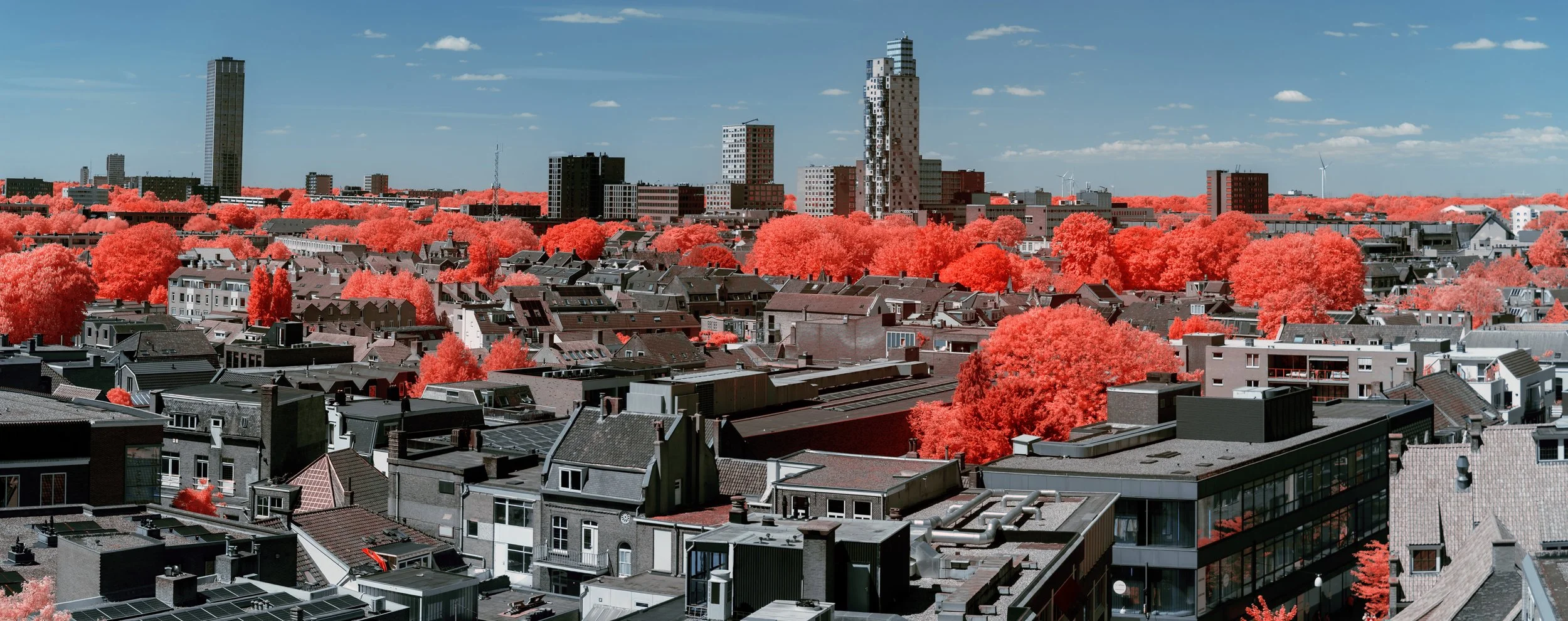 20250509 Infrarood Cenrtum Tilburg_JorisBuijsFotografie_JBF9558-Pano.JPG