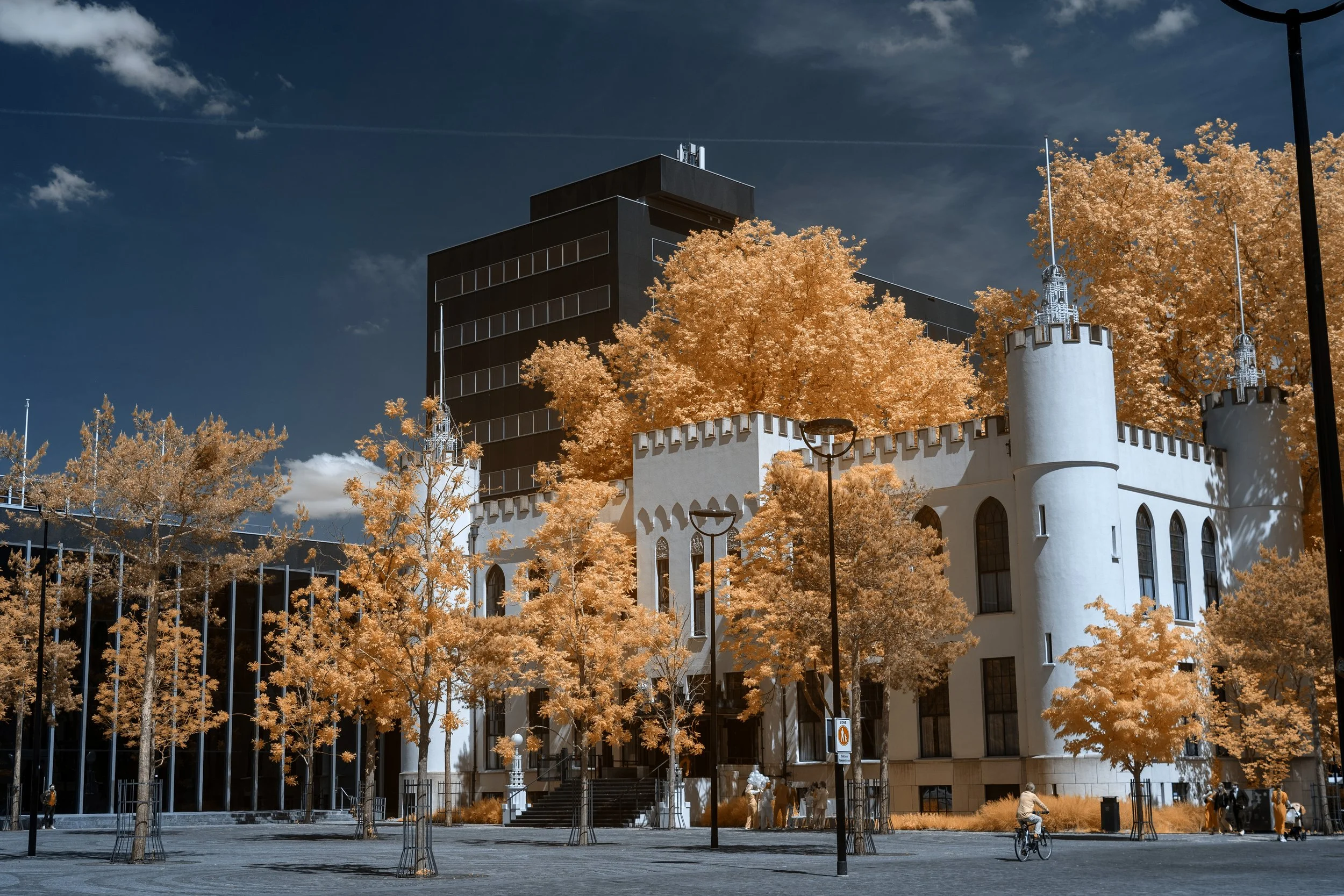 20250509 Infrarood Cenrtum Stadsforum Tilburg_JorisBuijsFotografie_JBF9472.JPG