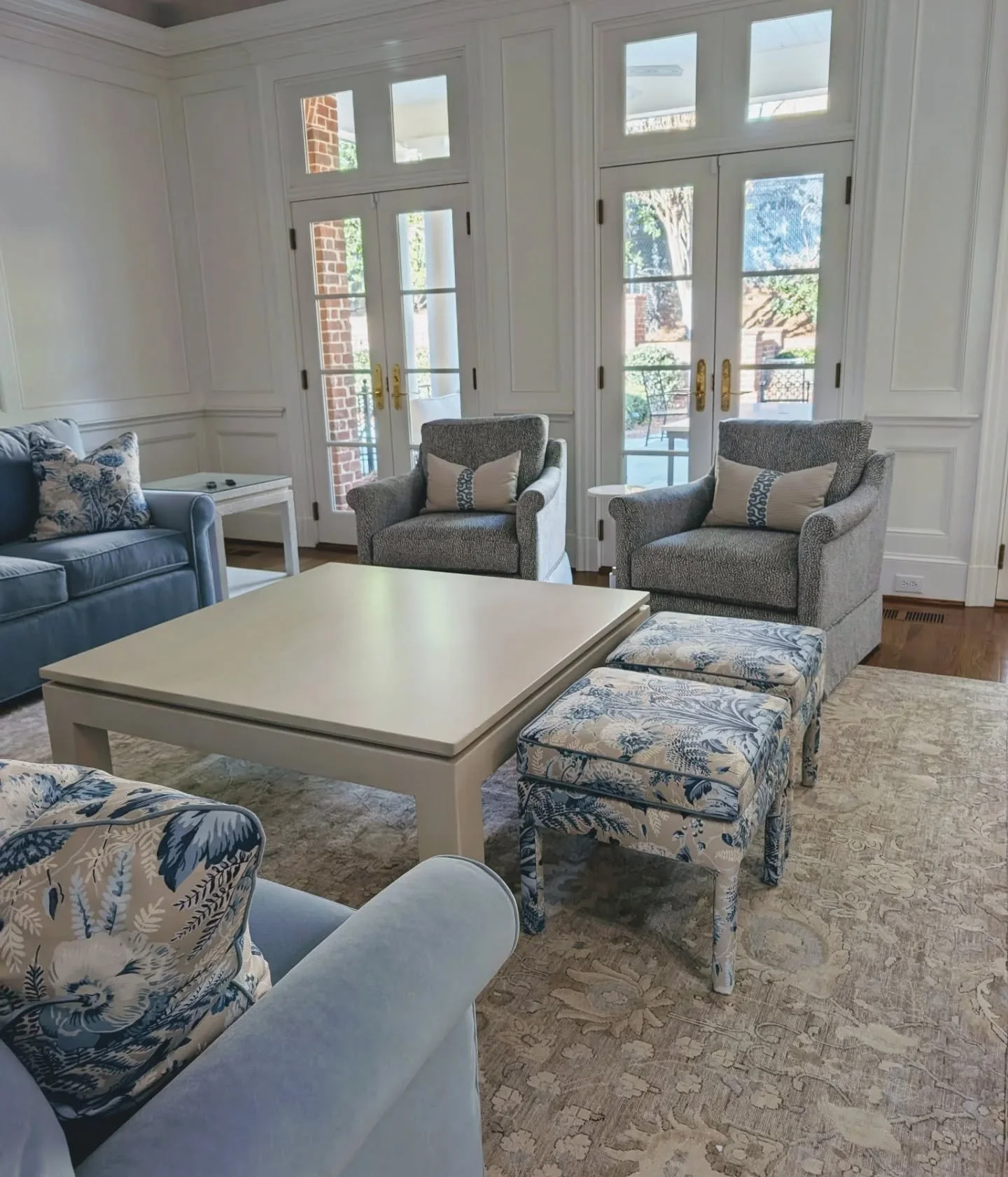 Slowly adding layers to this pretty blue living room 💙

I just delivered the custom parsons ottomans, and creating custom pieces for clients is the whole reason why I got started making ottomans. After buying affordable ones to reupholster one too m
