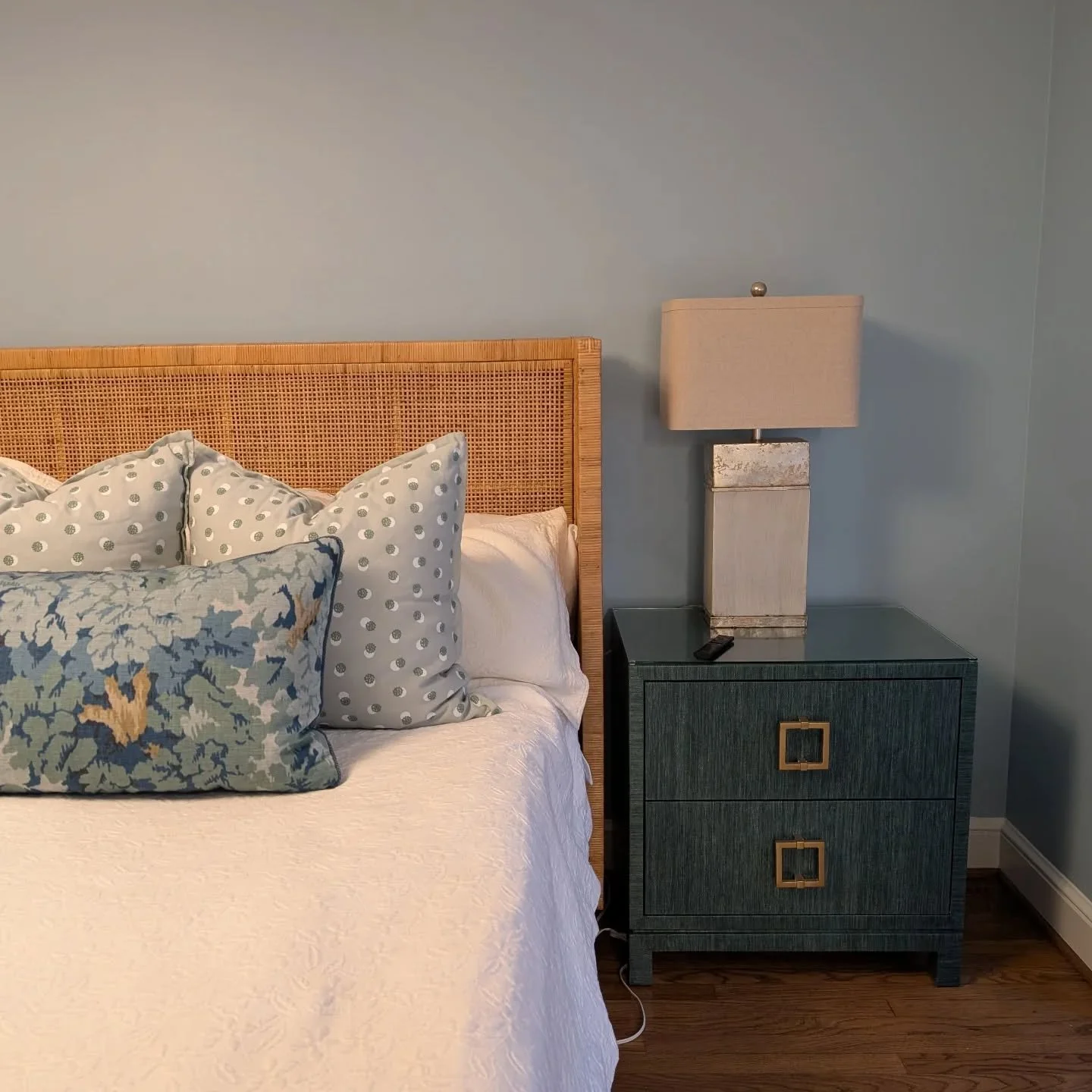 A sneak peak at the prettiest bedroom that's coming together 💙💚🩵
.
.
.
Winston Salem Interior Design | Love Where You Live | Primary Bedroom | Pillow Fun @worldsaway #schustagram