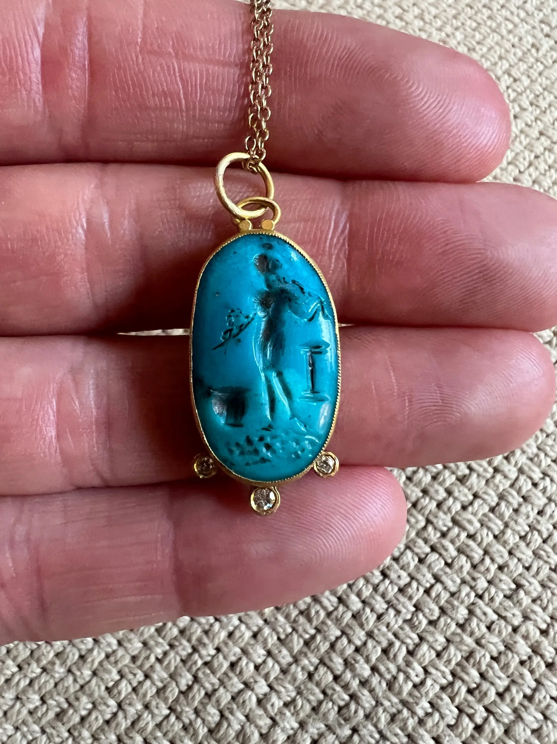 BF6D40DD-8036-4814-B3B1-A8DC3F7033C1