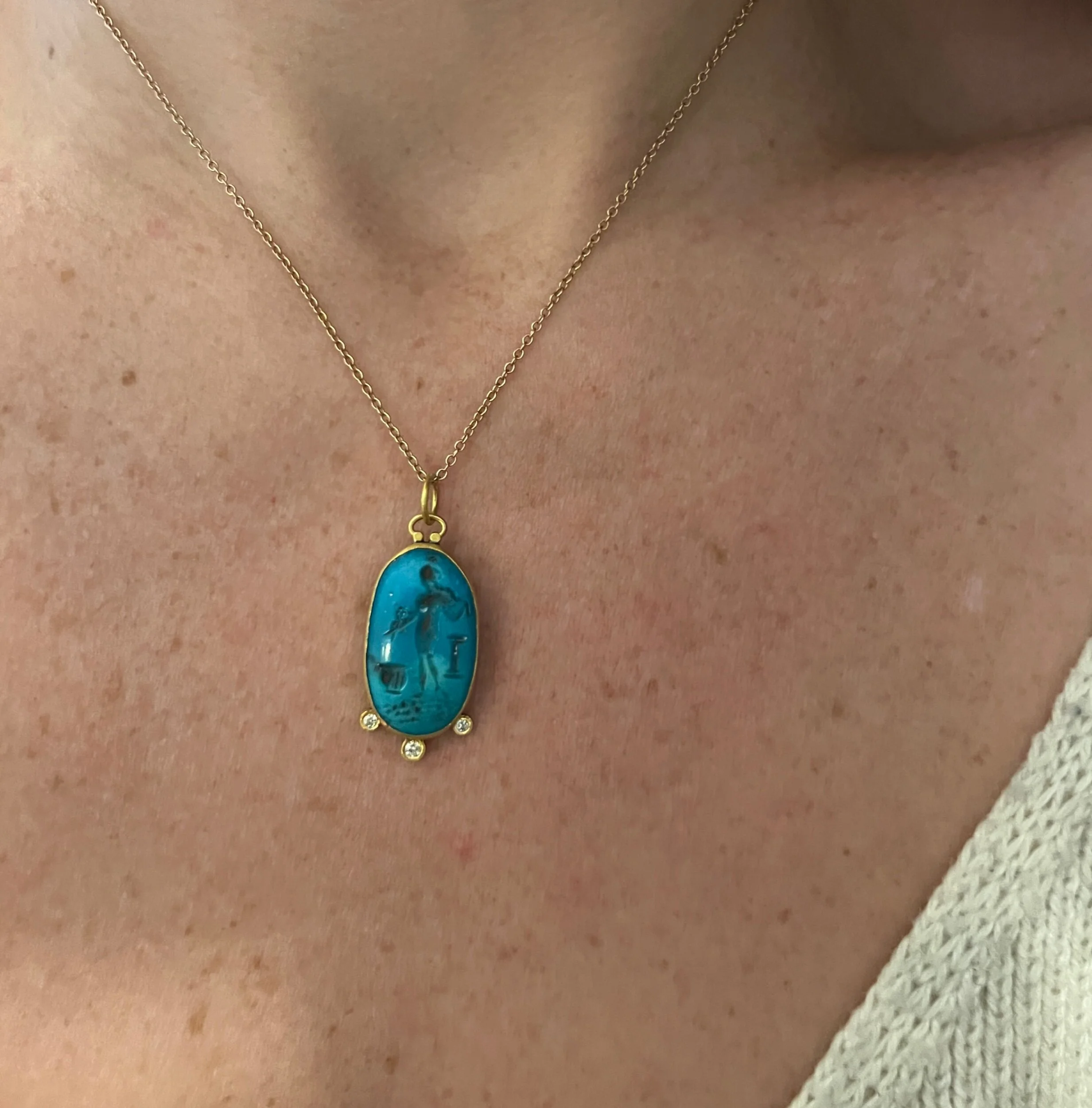 1912F19F-E2E5-423E-8139-FADED839E793