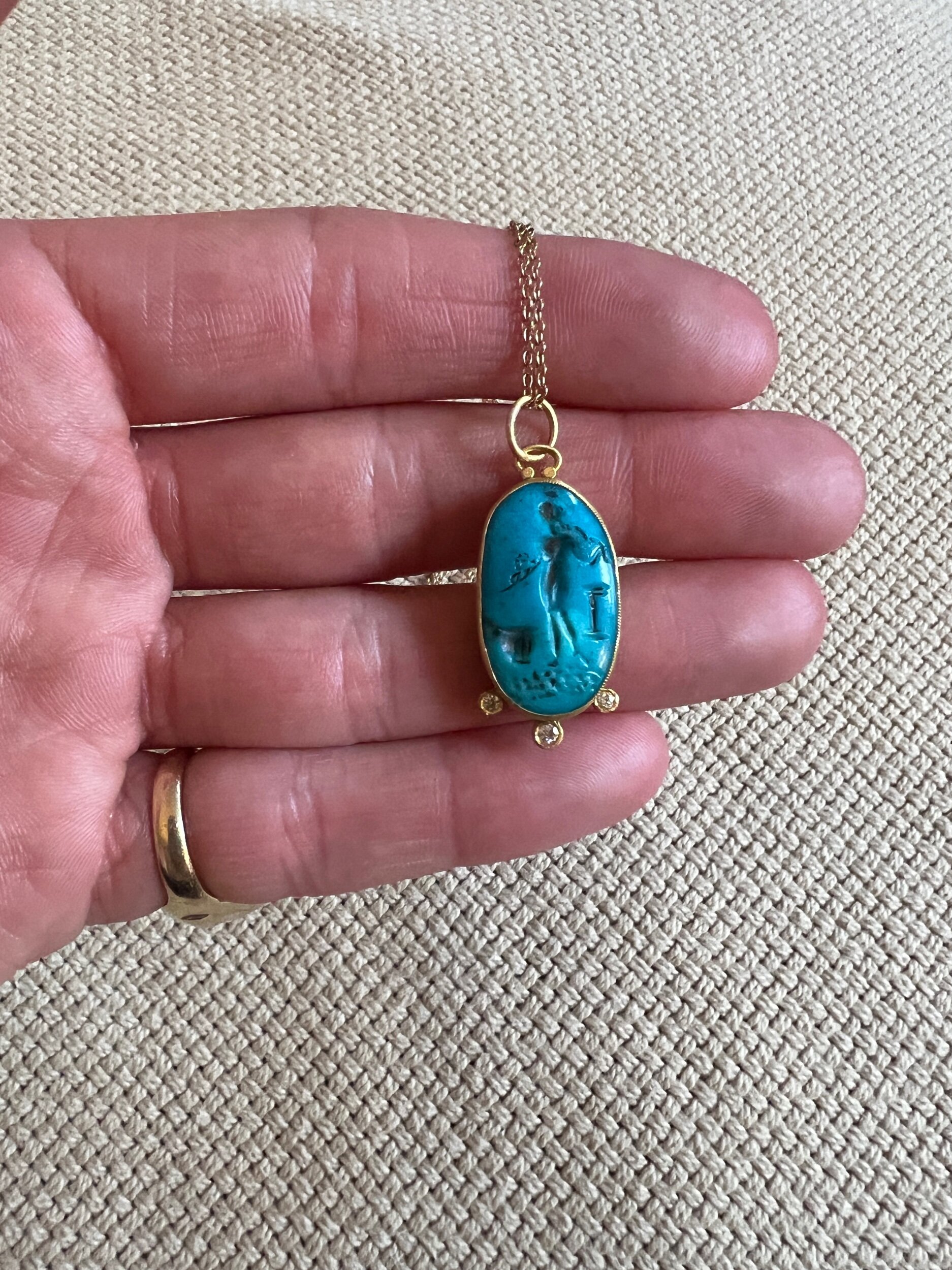 0B9A9A22-2B7D-4586-B54B-DBAD09832CAC