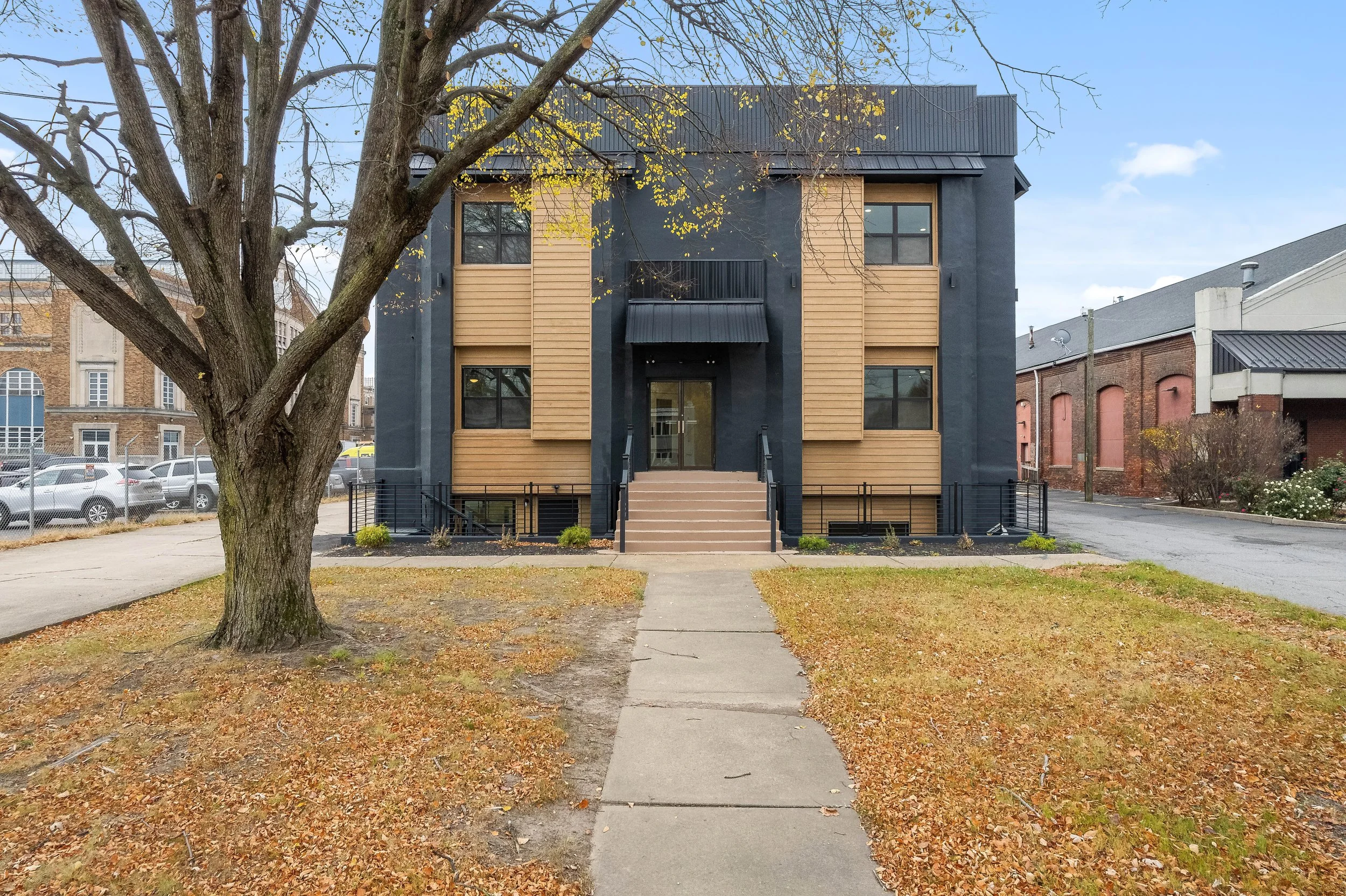 Investor Opportunity Spotlight: Fully Renovated 17-Unit Luxury Multifamily in Kingston, PA