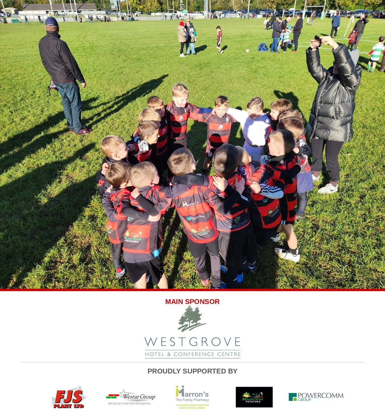 Cold hands, warm hearts. ❄️➡️☀️

Our Minis U7s were out early with frost still on the grass, and it took a few minutes in the sunshine before fingers and toes came back to life. Once they did, what a morning. 🖤❤️

We split into three small teams of 