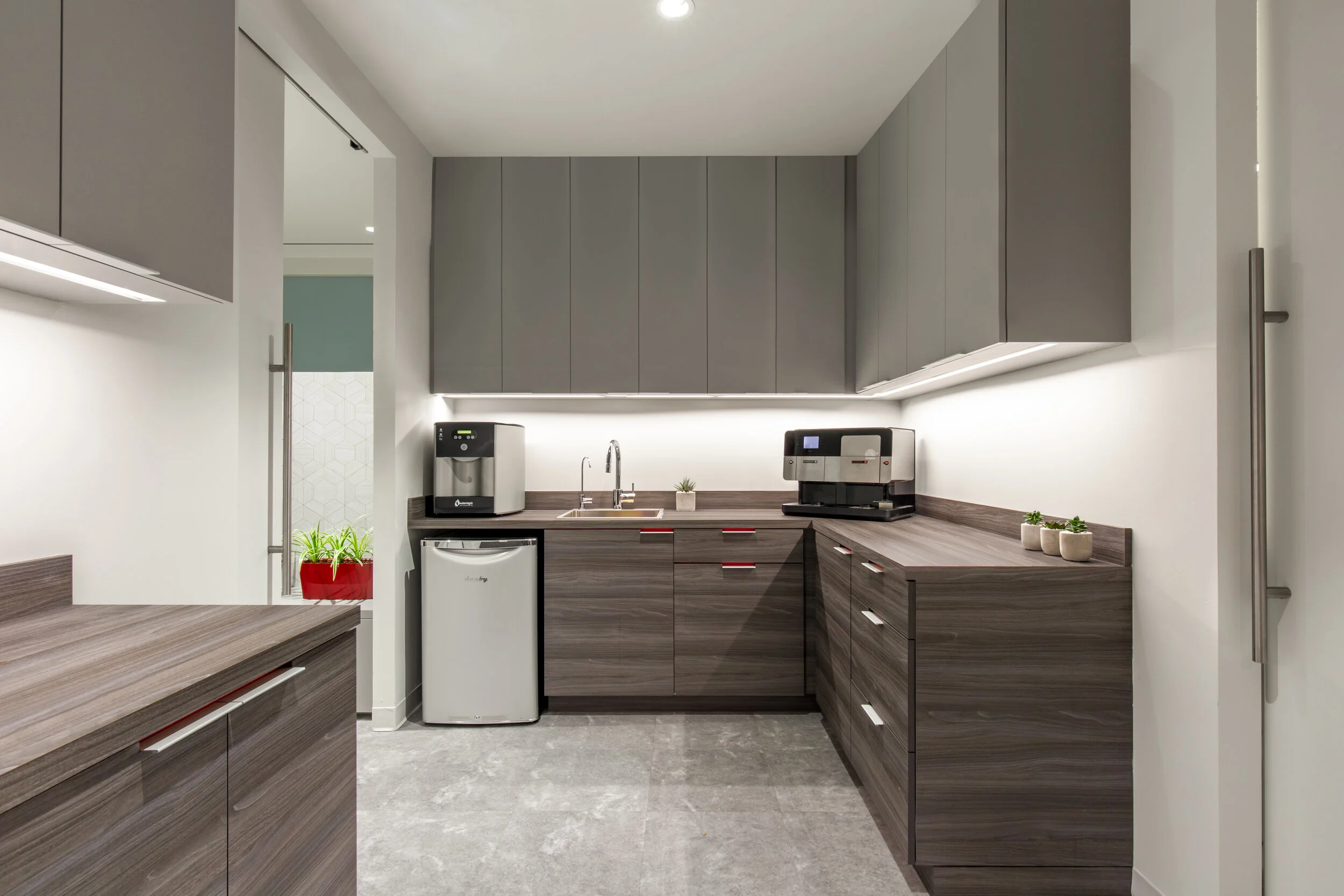 Upper Left Photo - Cansure Office-18.jpg