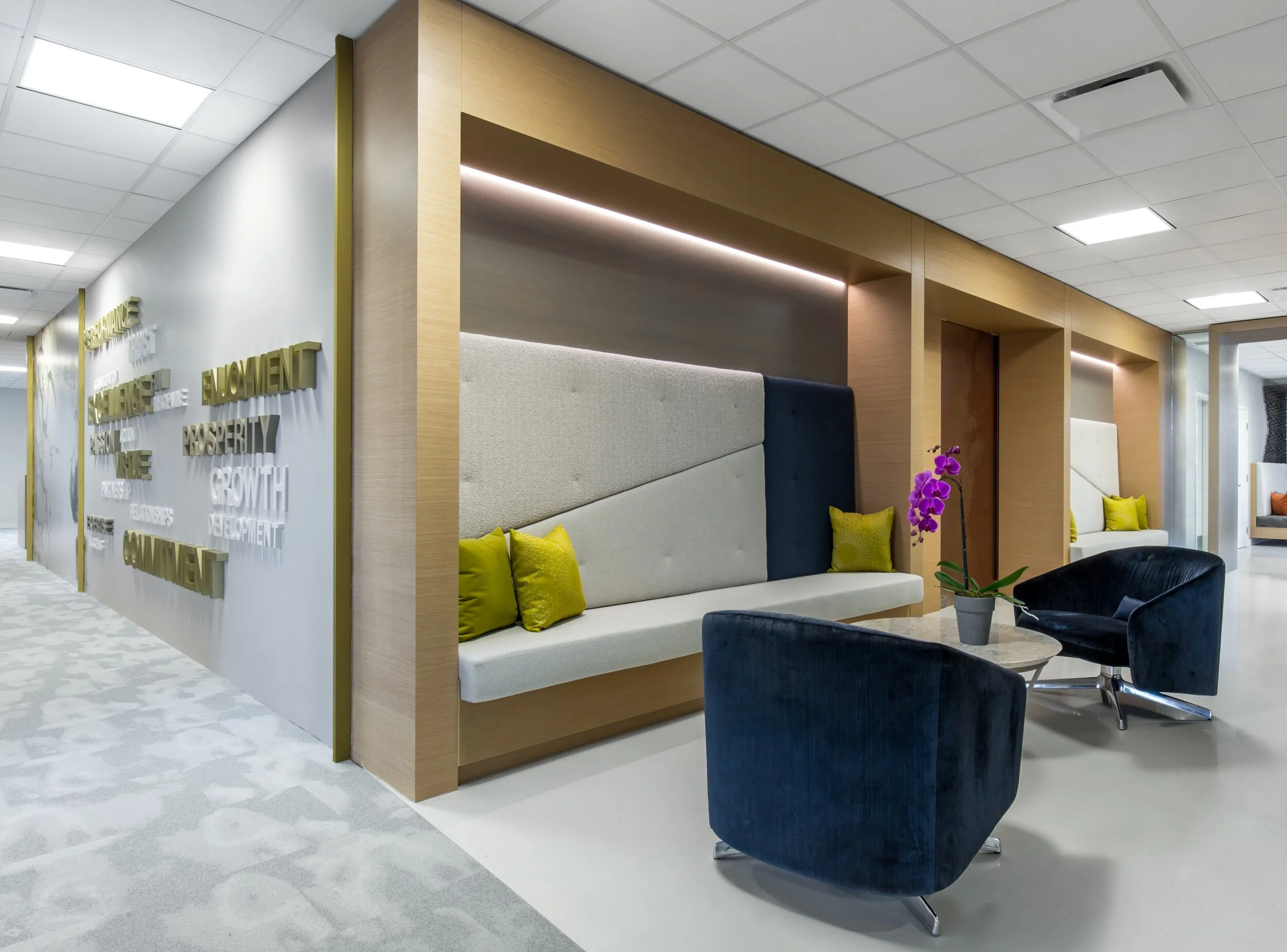 Upper Left Photo - Ardenton Office-25R1.jpg