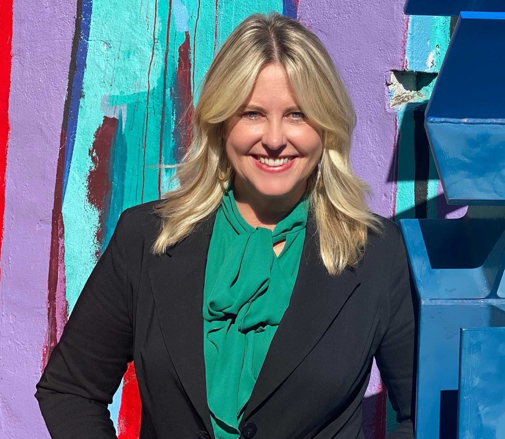 Episode 91: Guest Donna Krueger of dk Gallery