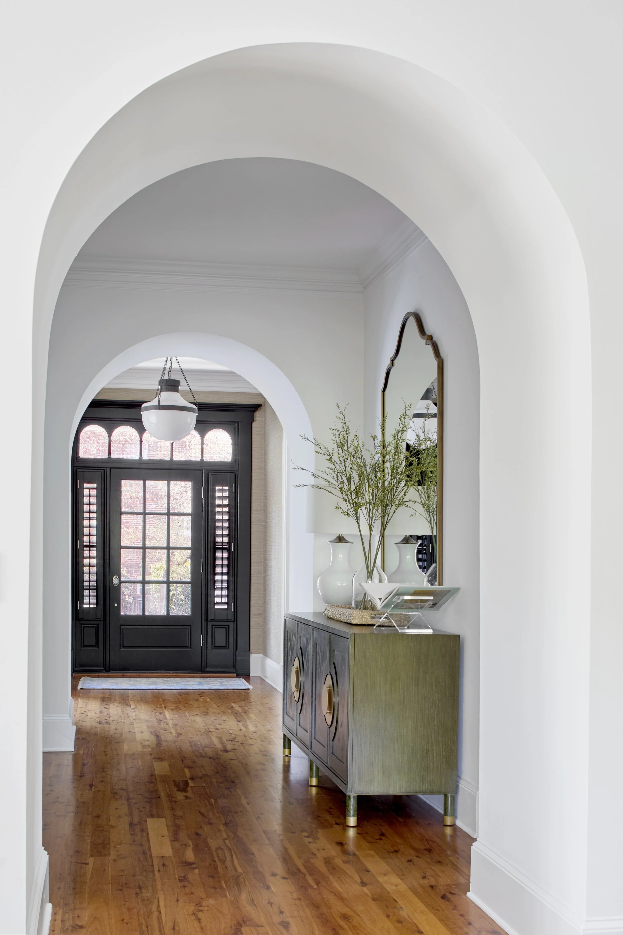 K&K_Irvine2_Hallway_Foyer.jpg