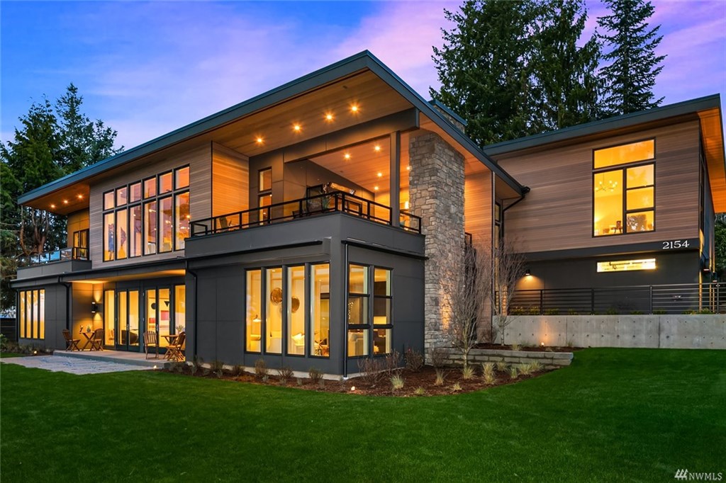 2154 94th Ave NE | $4,180,000