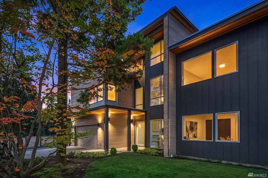 8442 SE 40th St | $1,825,000