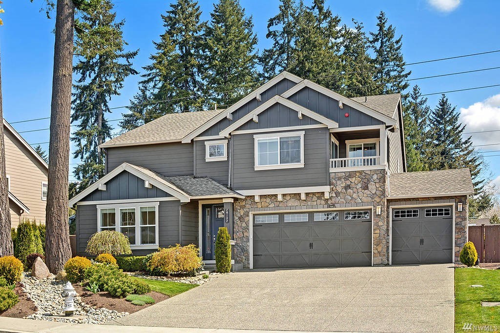 20132 126th Ave NE | $985,000