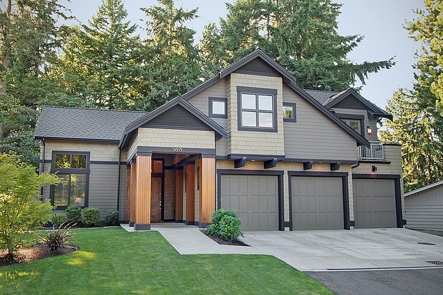 3615 90th Ave SE | $1,570,000