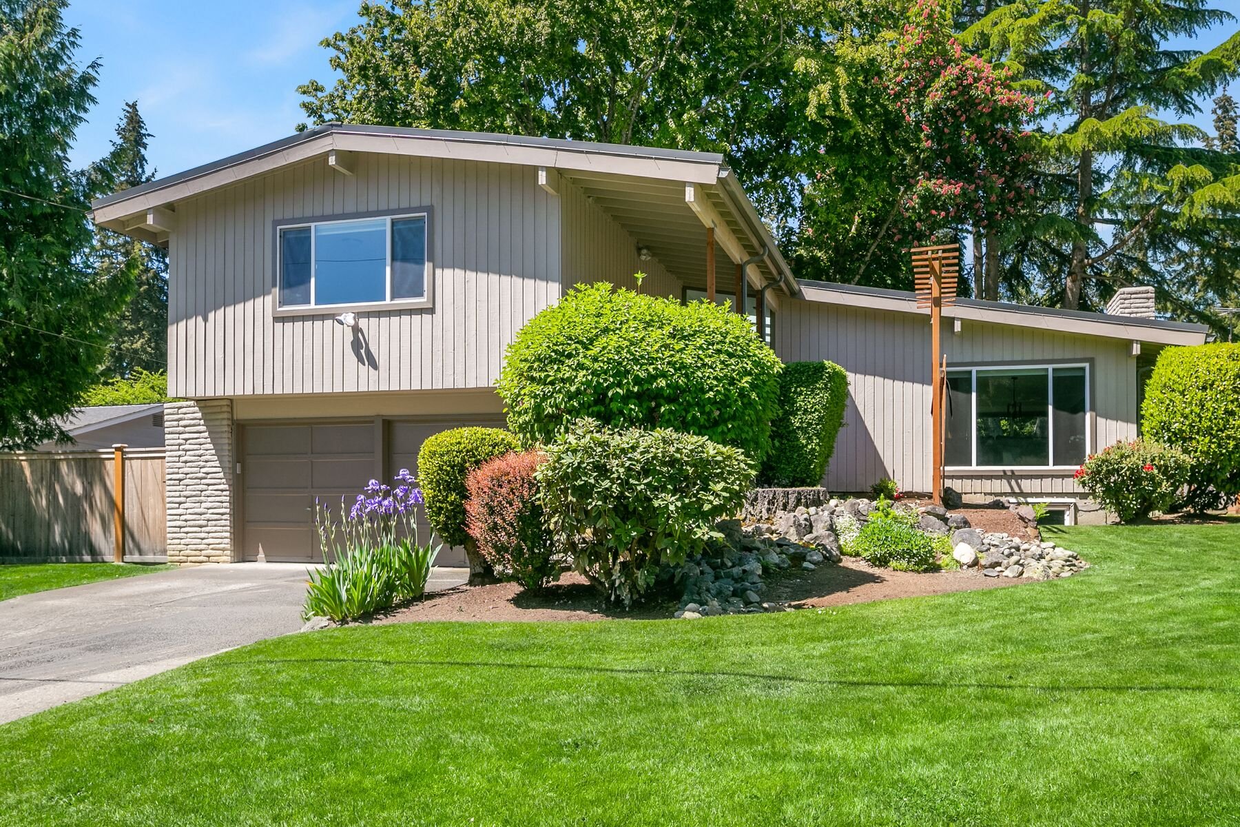 2815 162nd Ave SE | $1,475,000