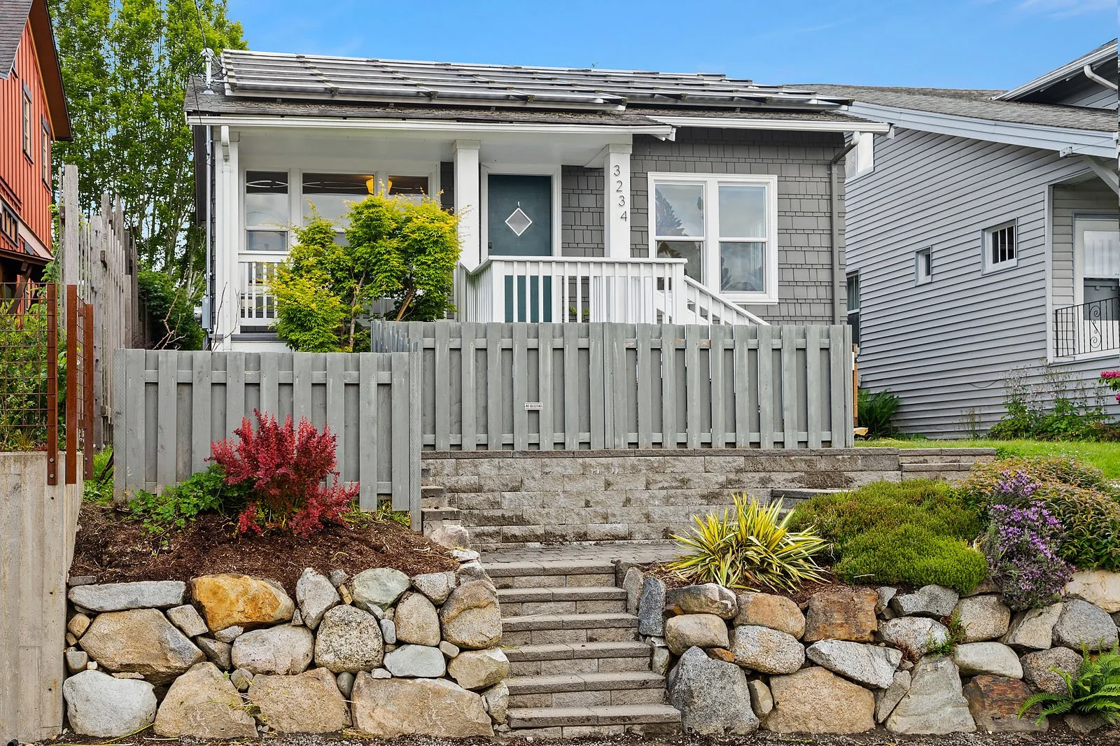 3234 33rd Ave S | $1,295,000