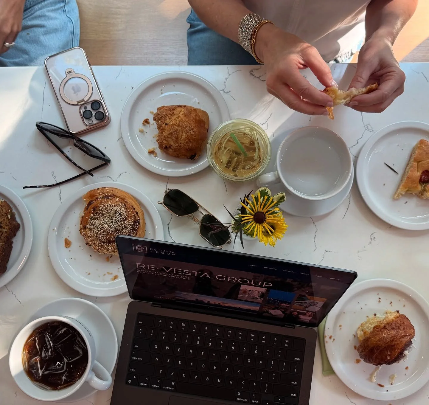 Some RE-VESTA team collabing, strategizing and business planning for Q4! With mandatory snacks and fuel by @macrinabakery! We&rsquo;re jumping in with excitement for a moving Seattle real estate market 🚀