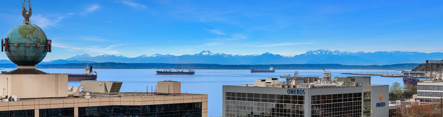 Queen Anne Condo in Seattle 041026_09_web.jpg