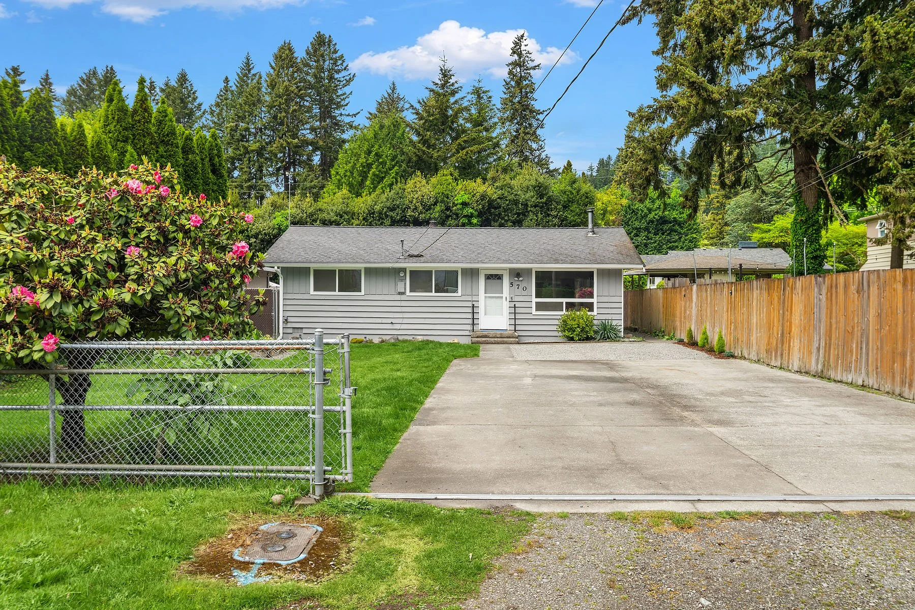 best-location-issaquah-opportunity051326_01_web.jpg
