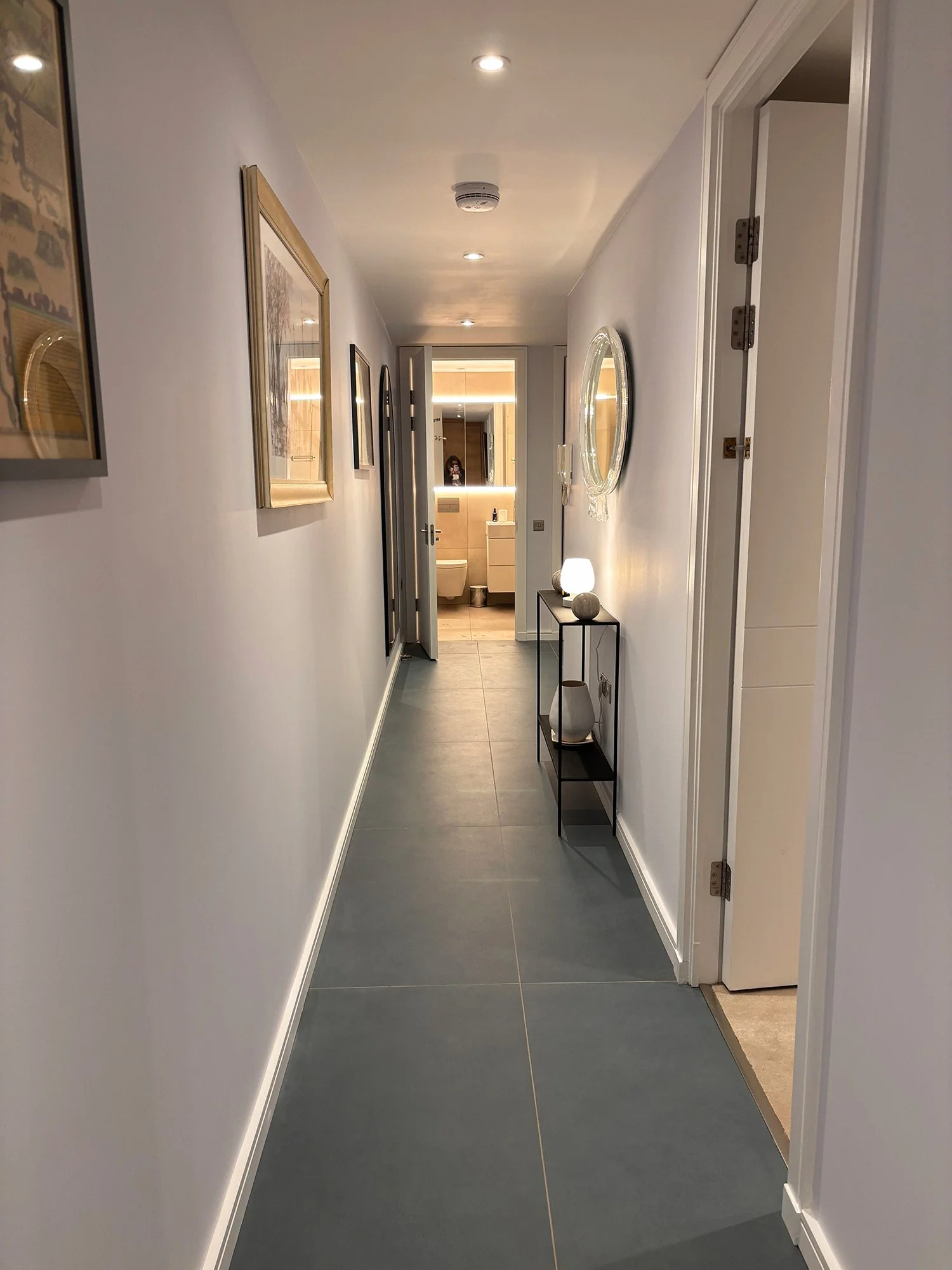 East-Putney-Apartment-Refurbishment-Hallway-London.jpg