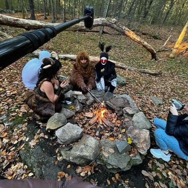 Happy Halloween, from our *BOO*mpole's point of view. Fun snap from @the_cryptid_tapes film that @staticsiftingfilms mixed last year (and has a cameo in!)